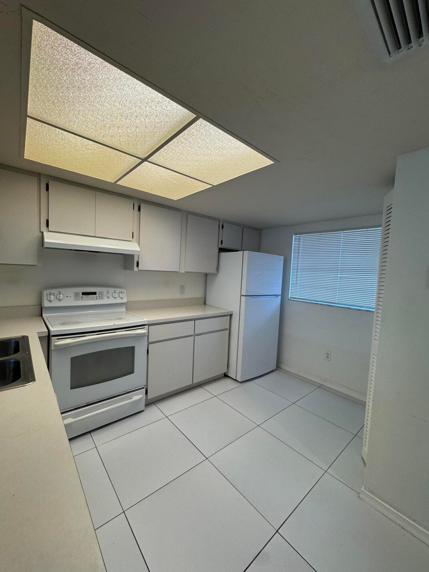 1803 Palm Beach Trace Drive, Royal Palm Beach, FL 33411 — photo 10 of 20
