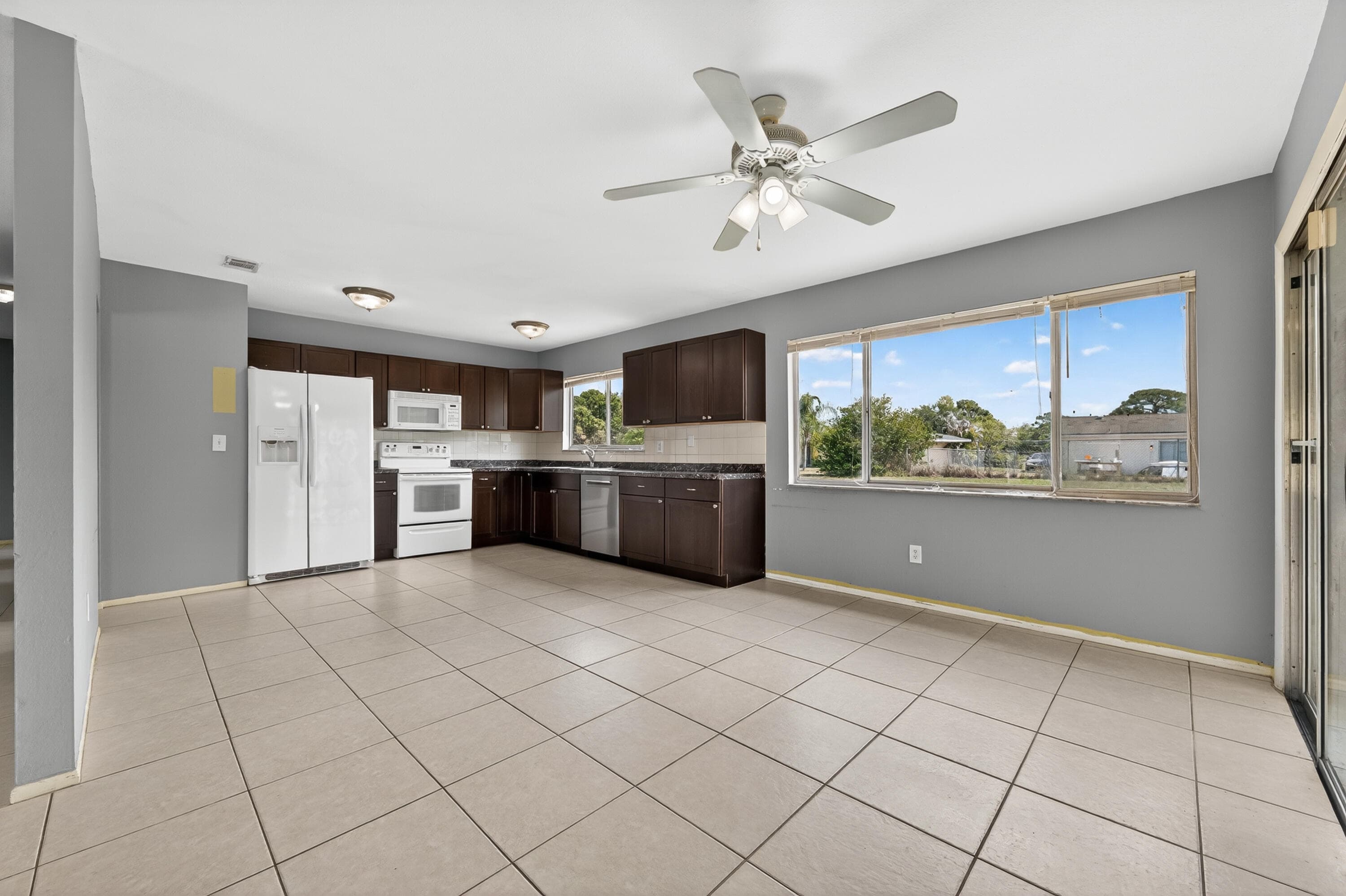 261 SW Cherryhill Road, Port St. Lucie, FL 34953 — photo 8 of 37