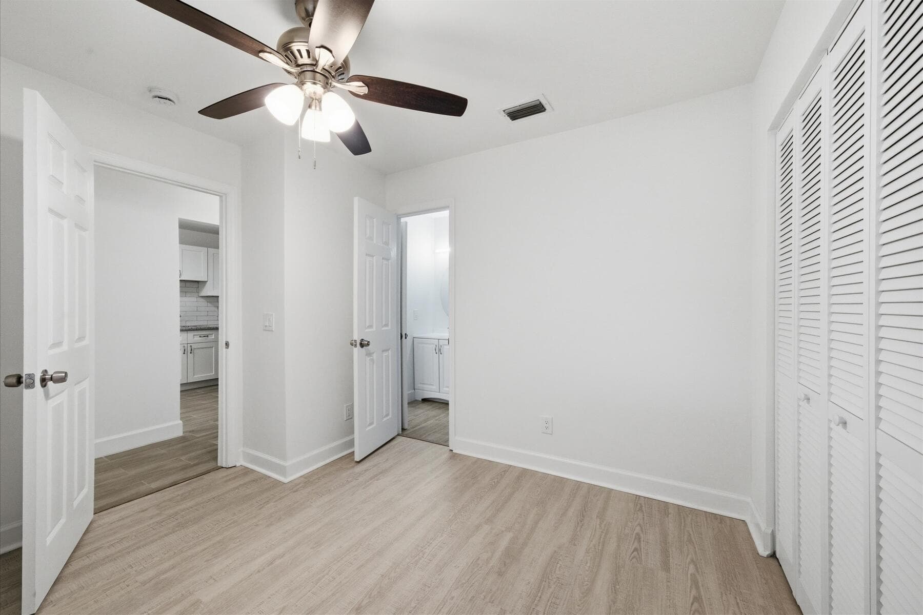 428 Grove Isle Circle 9, Vero Beach, FL 32962 — photo 16 of 22