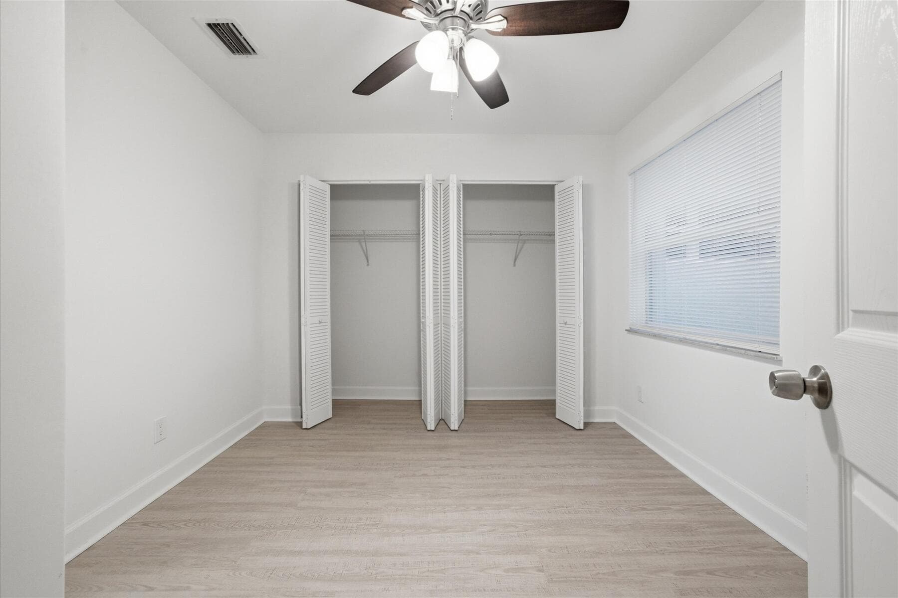 428 Grove Isle Circle 9, Vero Beach, FL 32962 — photo 17 of 22