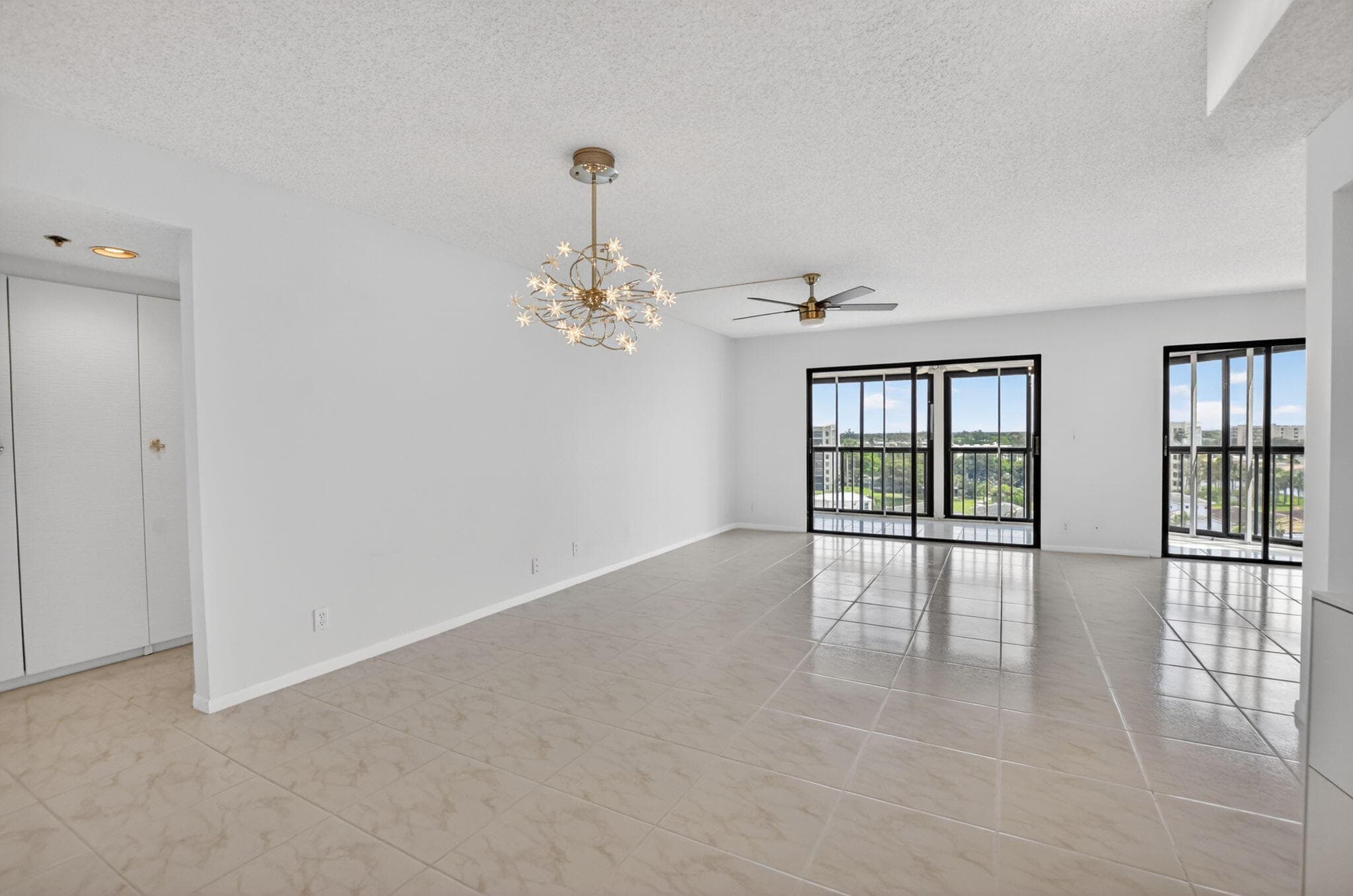 7370 S Oriole Boulevard 802, Delray Beach, FL 33446 — photo 10 of 40