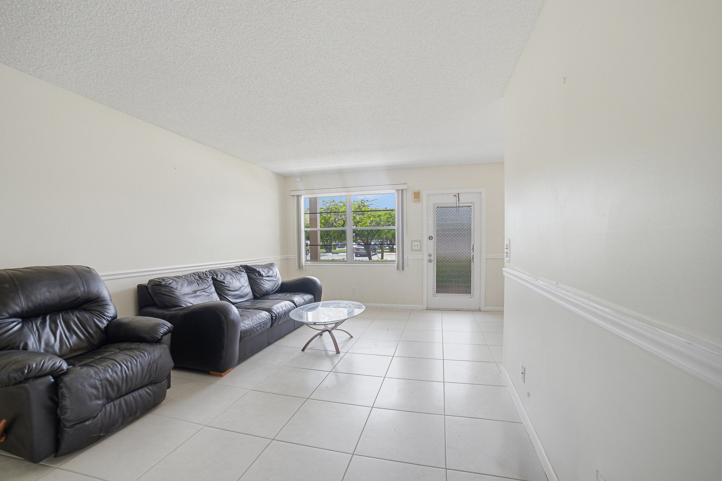 1025 Newcastle B 1025, Boca Raton, FL 33434 — photo 7 of 31