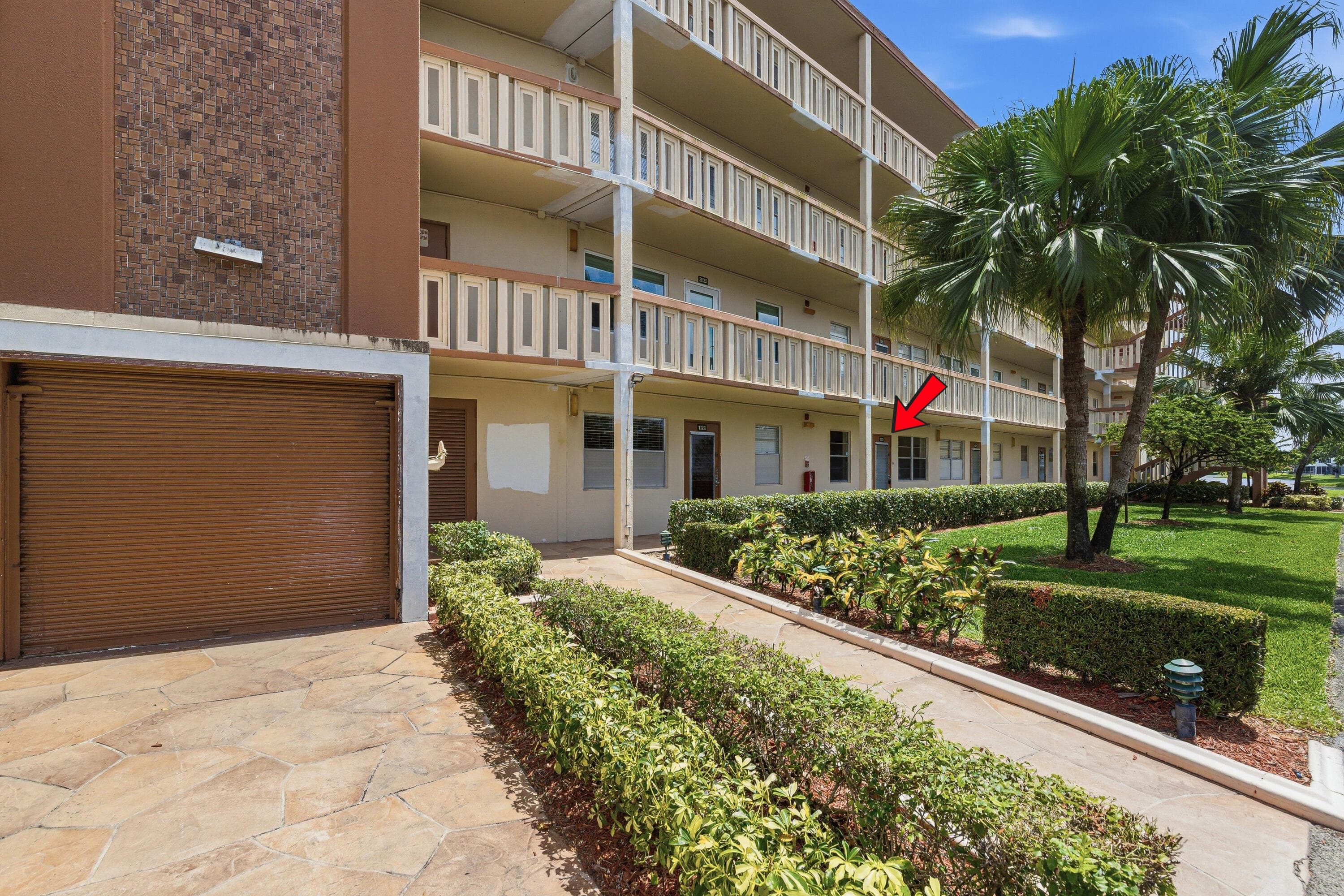 1025 Newcastle B 1025, Boca Raton, FL 33434 — photo 5 of 31
