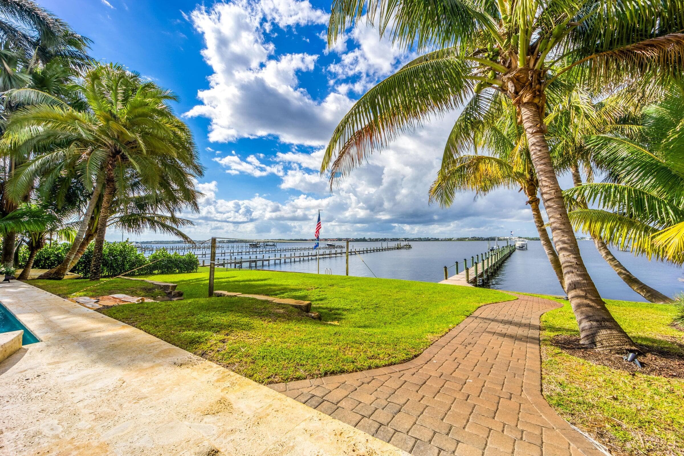 2672 NW South Shore Road, Stuart, FL 34994 — photo 7 of 56