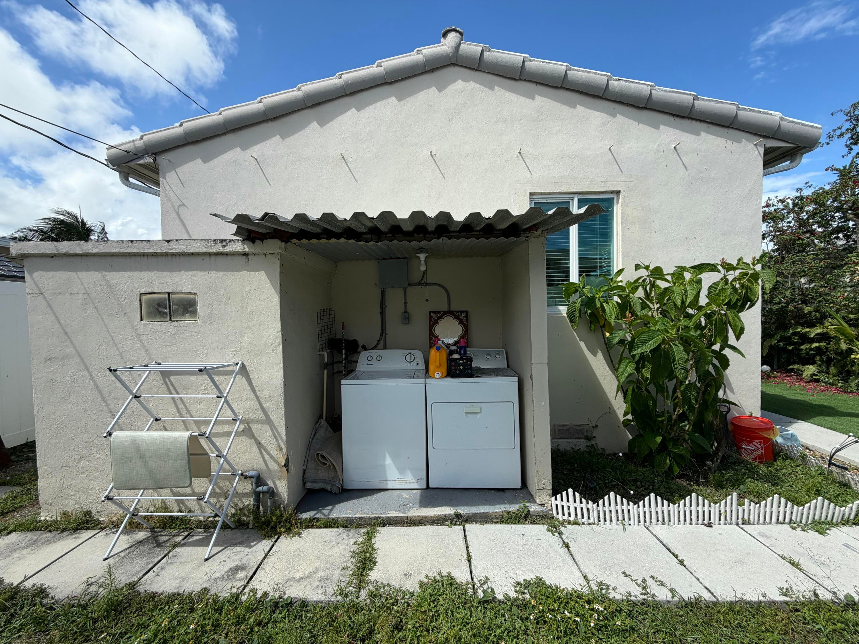 1830 Garfield Street, Hollywood, FL 33020 — photo 3 of 15