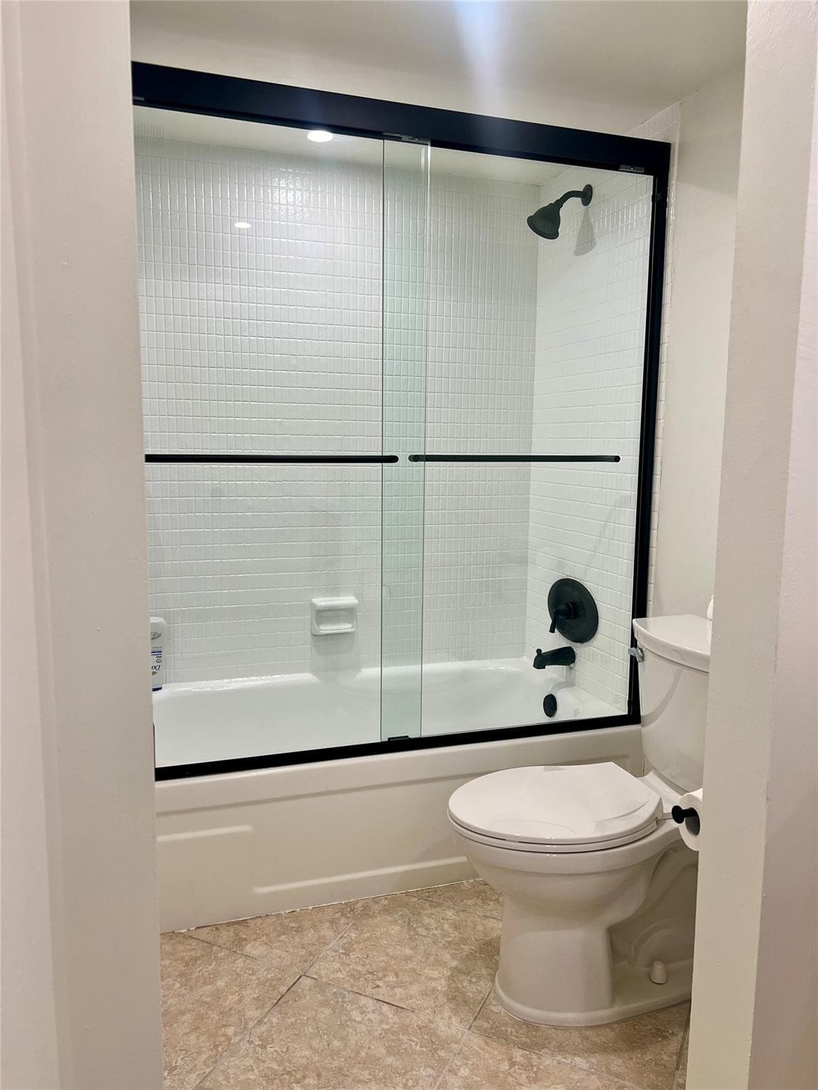 4000 N Hills Drive 28, Hollywood, FL 33021 — photo 7 of 10