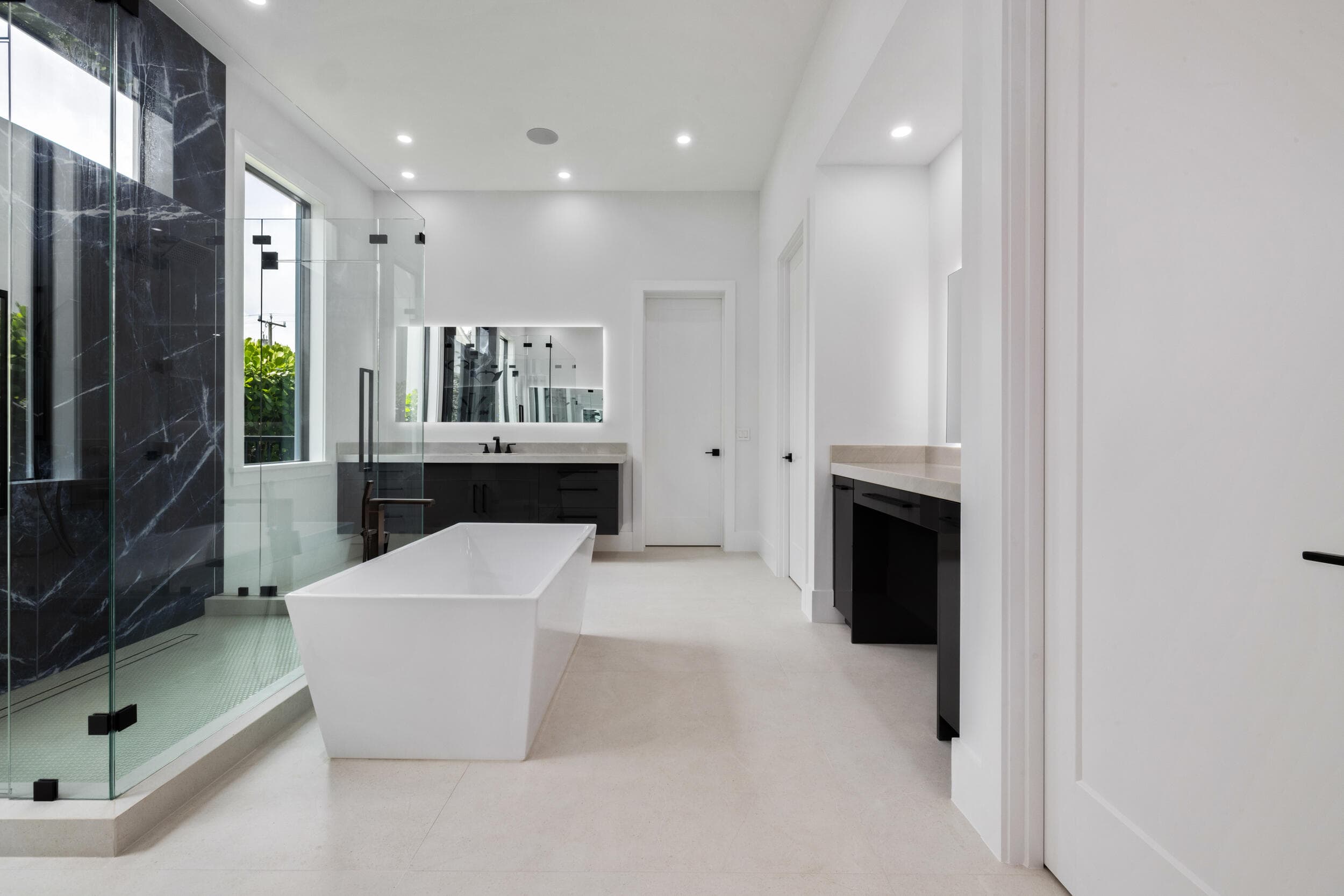 1708 N Lakeside Drive, Lake Worth Beach, FL 33460 — photo 41 of 82