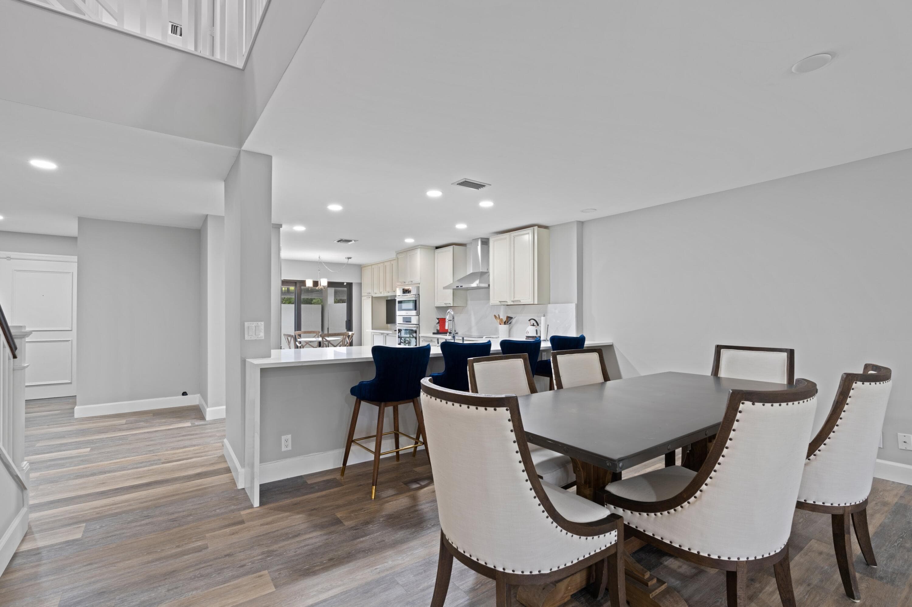 2435 Presidential Way G, West Palm Beach, FL 33401 — photo 12 of 35
