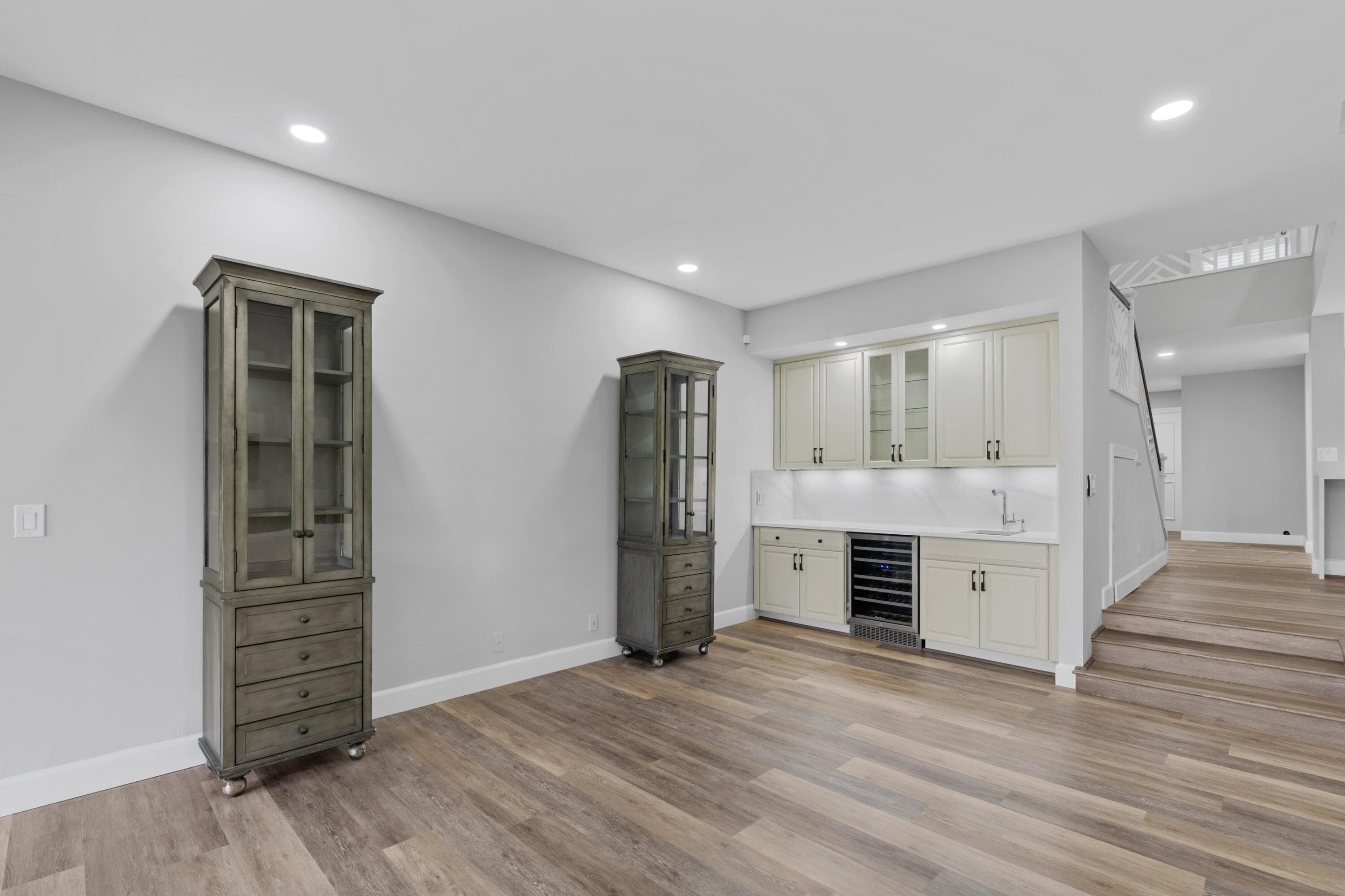 2435 Presidential Way G, West Palm Beach, FL 33401 — photo 17 of 35