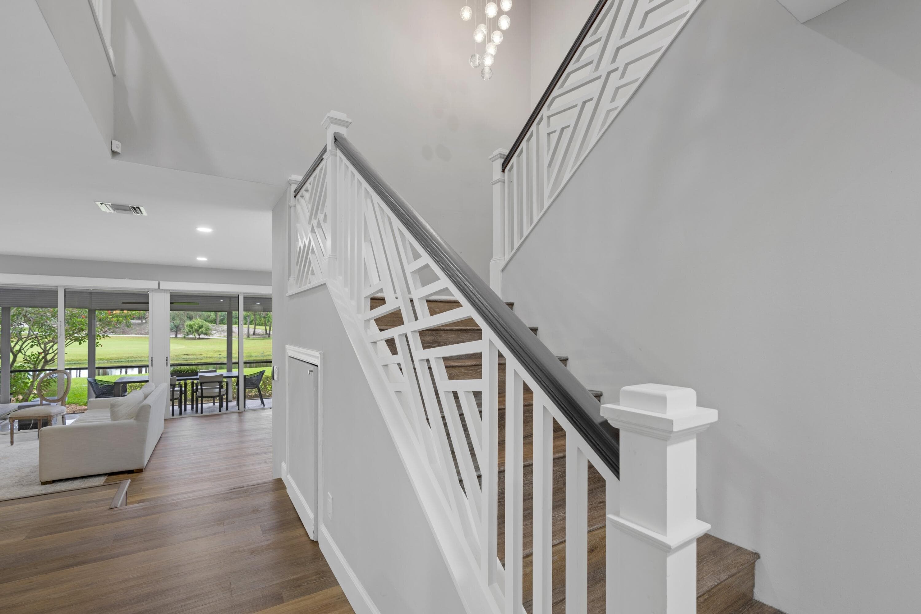 2435 Presidential Way G, West Palm Beach, FL 33401 — photo 18 of 35
