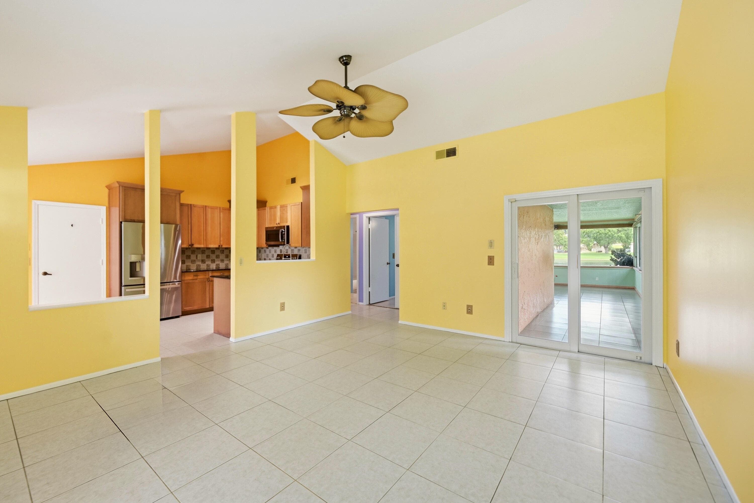 8131 Country Park Drive, Boca Raton, FL 33433 — photo 7 of 43