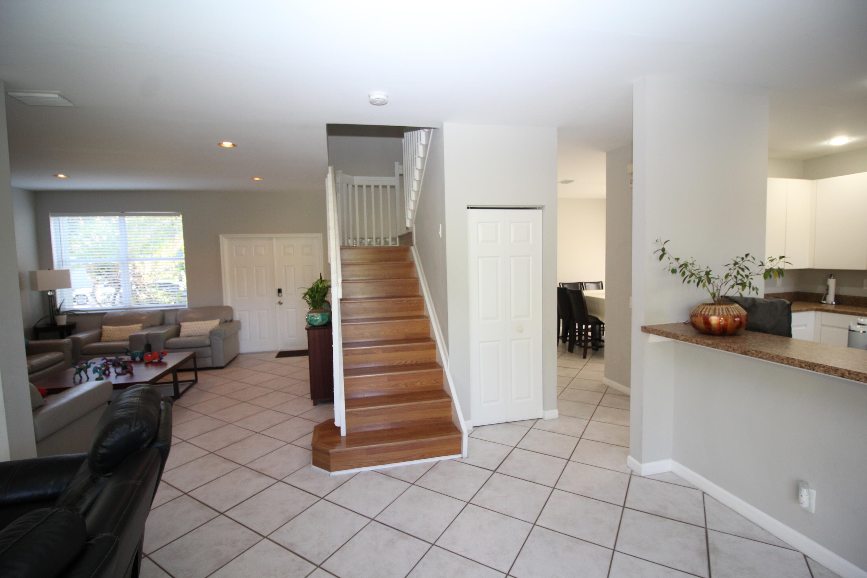 1396 Banyan Way, Weston, FL 33327 — photo 4 of 21