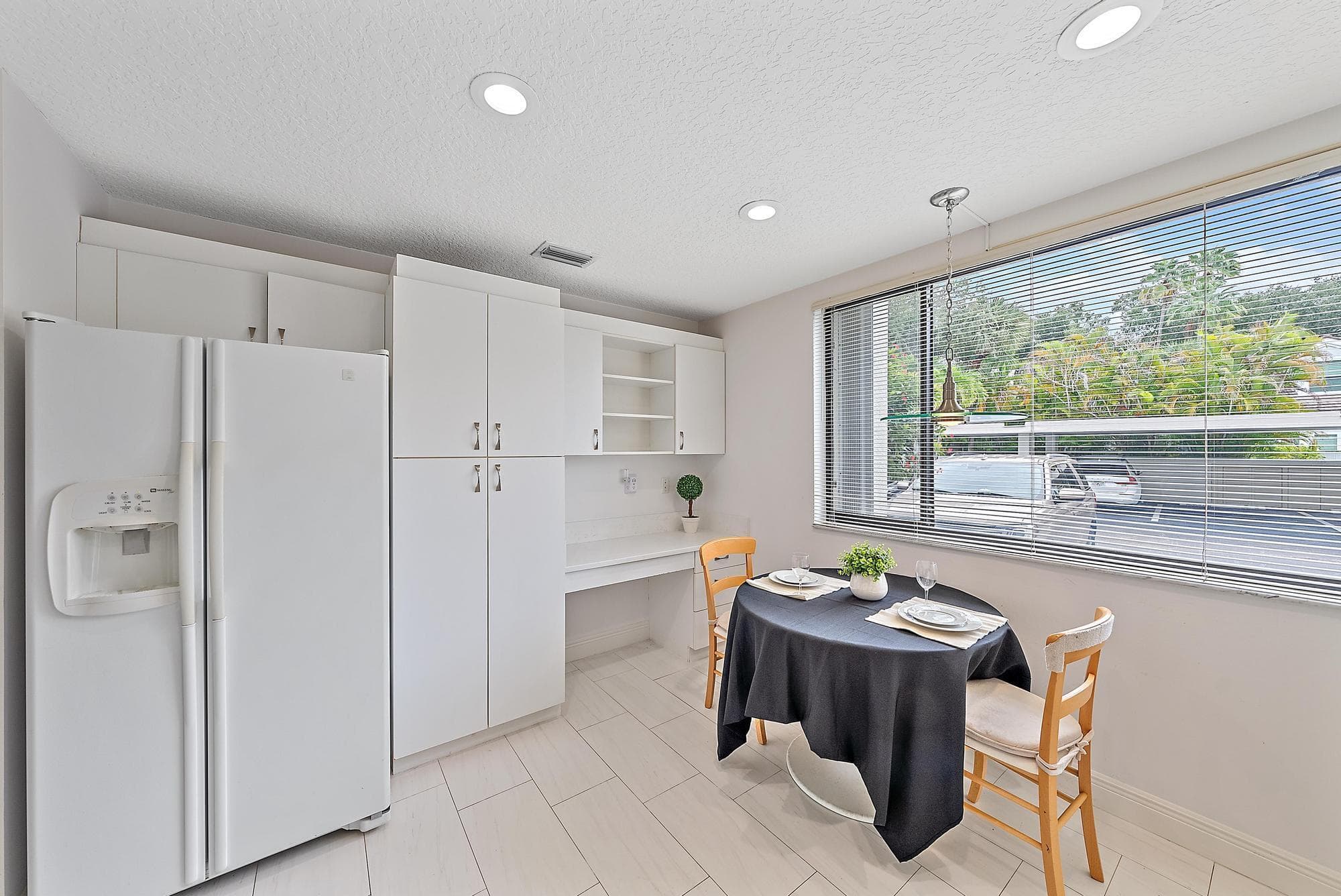 811 Oak Harbour Drive, Juno Beach, FL 33408 — photo 6 of 48