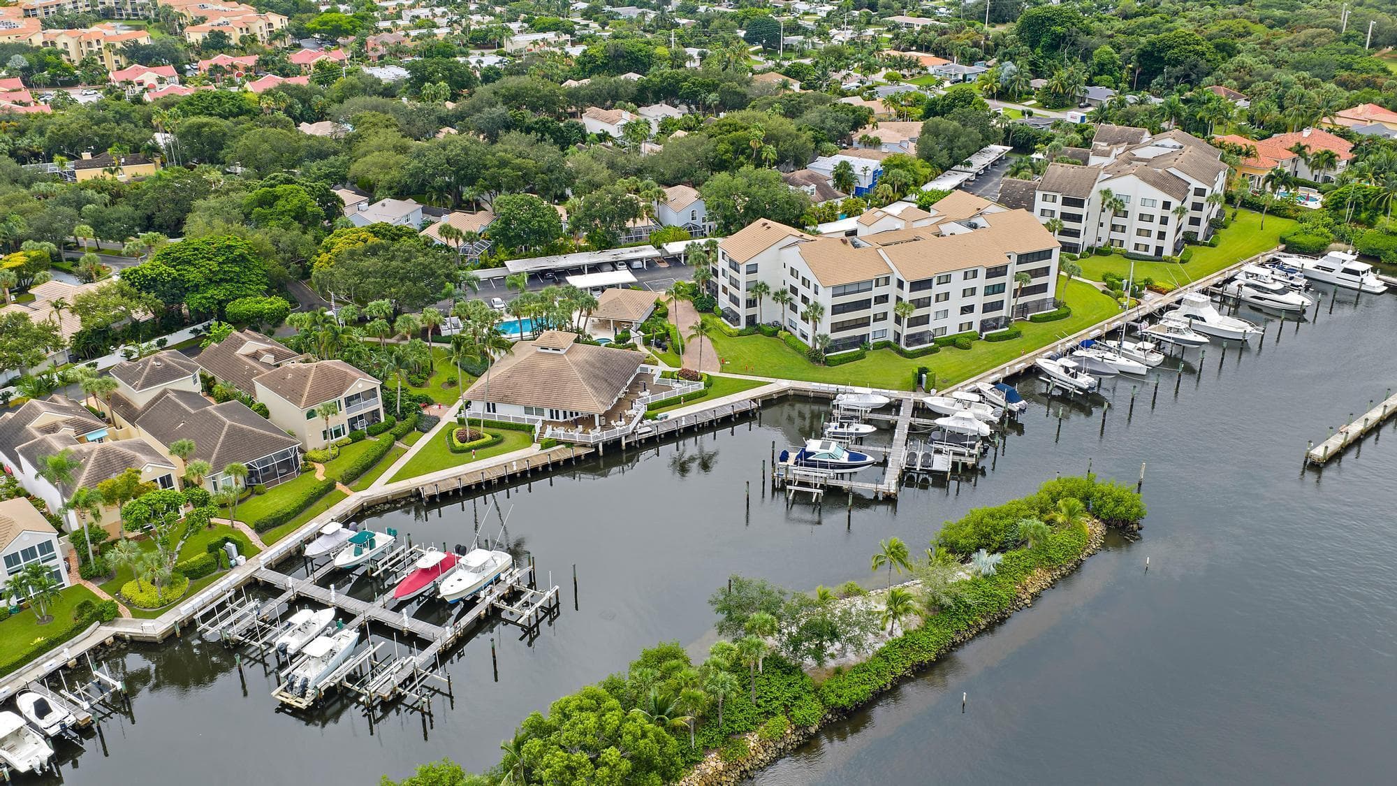 811 Oak Harbour Drive, Juno Beach, FL 33408 — photo 36 of 48