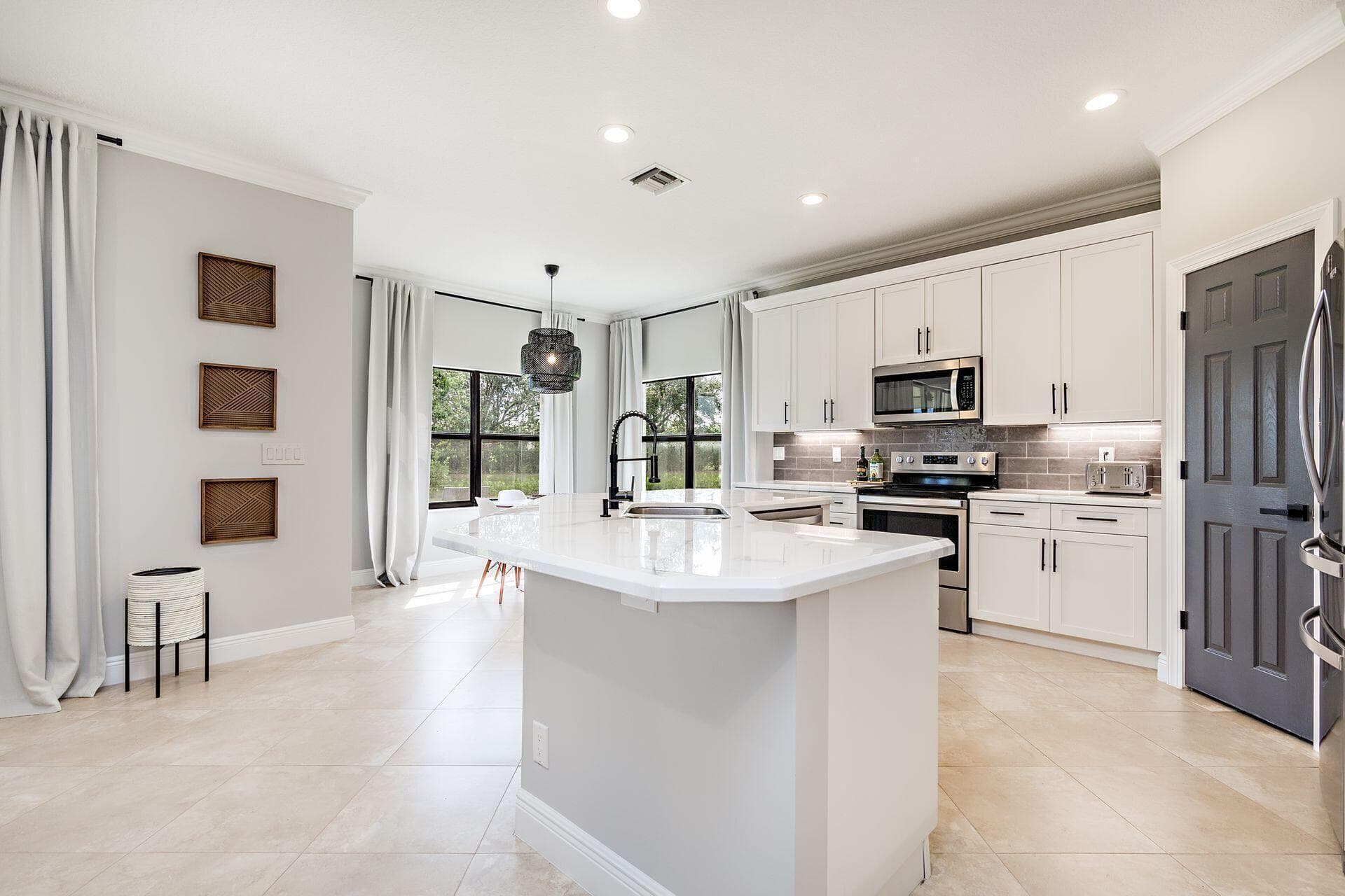 11137 Grandview Manor, Wellington, FL 33414 — photo 8 of 17
