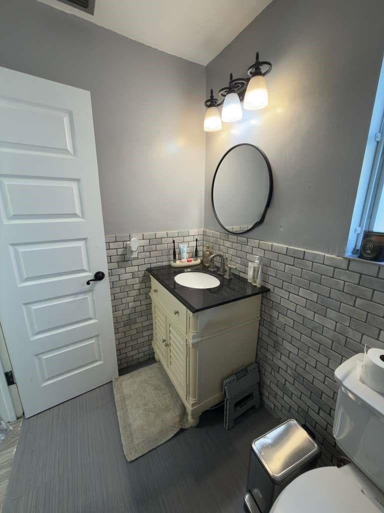 2200 Taylor Street 104, Hollywood, FL 33020 — photo 12 of 15