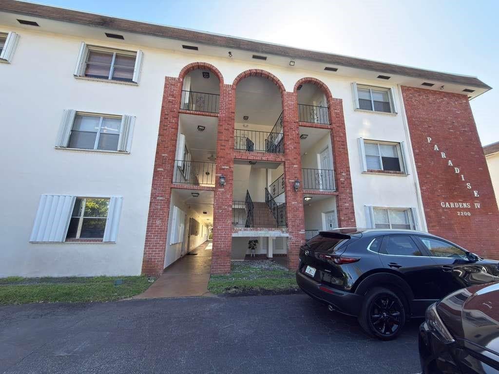2200 Taylor Street 104, Hollywood, FL 33020 — photo 1 of 15