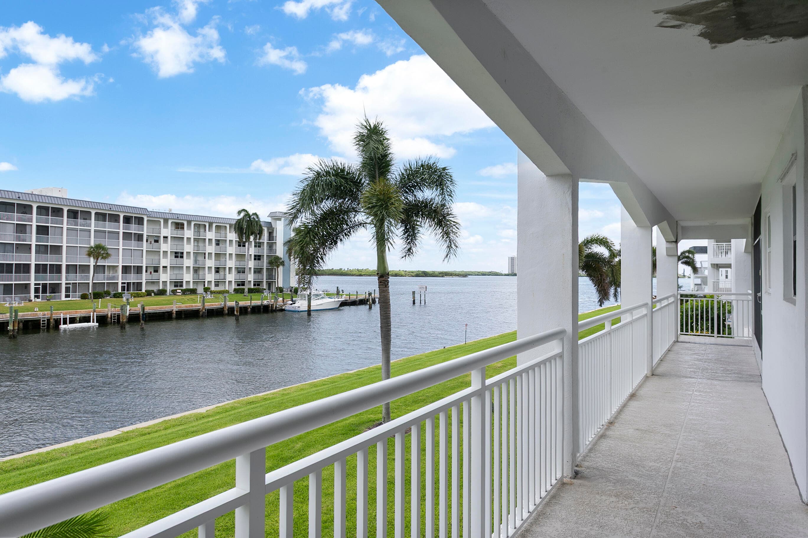 111 Shore Court 203, North Palm Beach, FL 33408 — photo 2 of 27