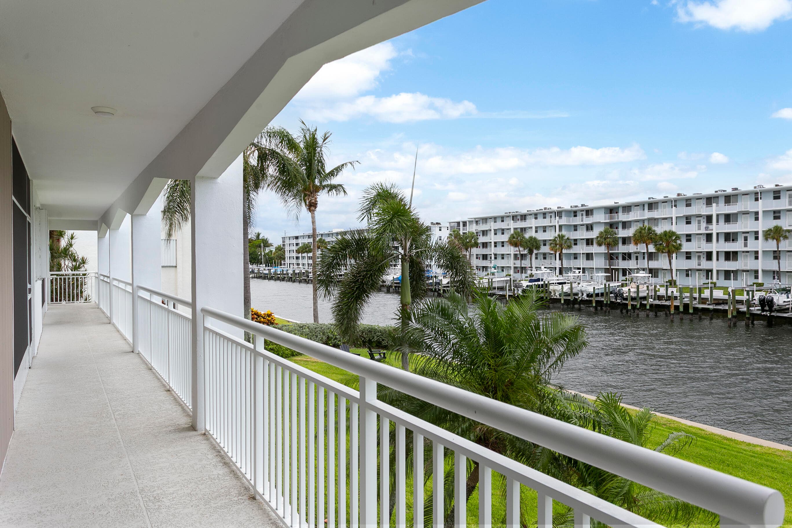 111 Shore Court 203, North Palm Beach, FL 33408 — photo 3 of 27