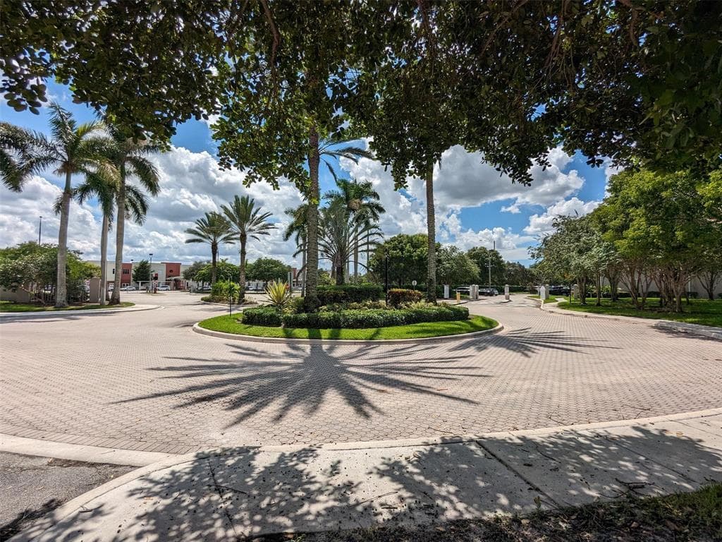 5001 Wiles Road 105, Coconut Creek, FL 33073 — photo 18 of 32