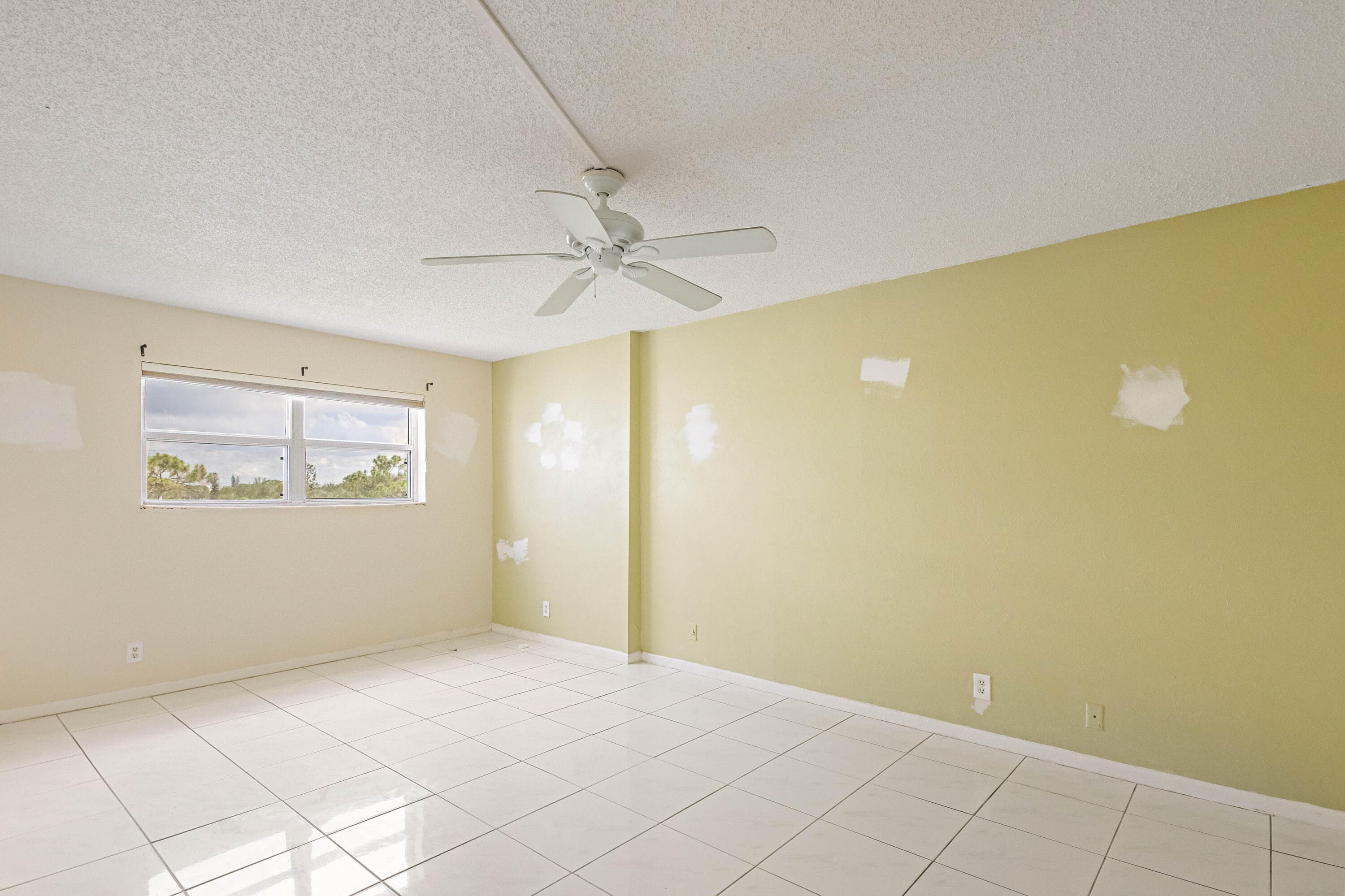 6850 10th Avenue N 406, Greenacres, FL 33467 — photo 10 of 43