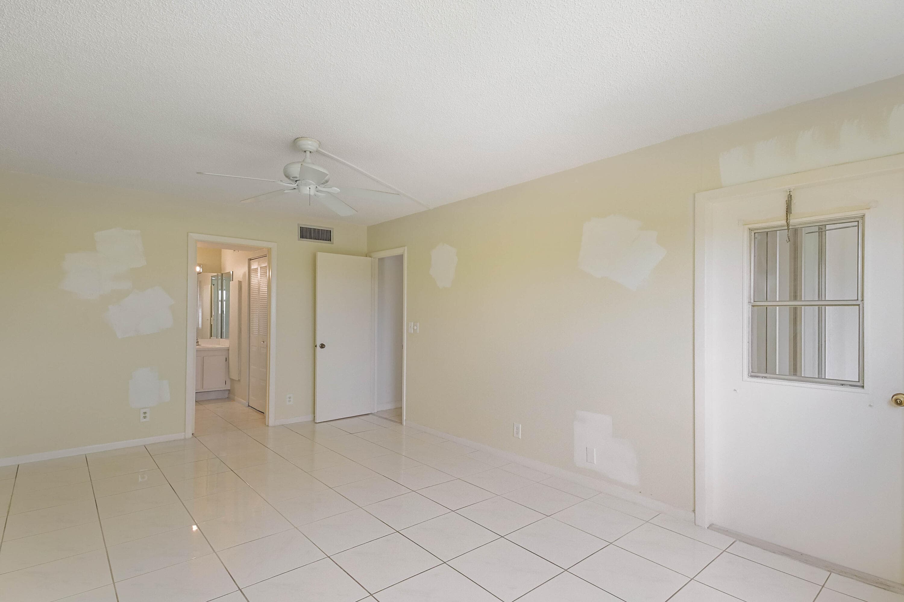6850 10th Avenue N 406, Greenacres, FL 33467 — photo 11 of 43