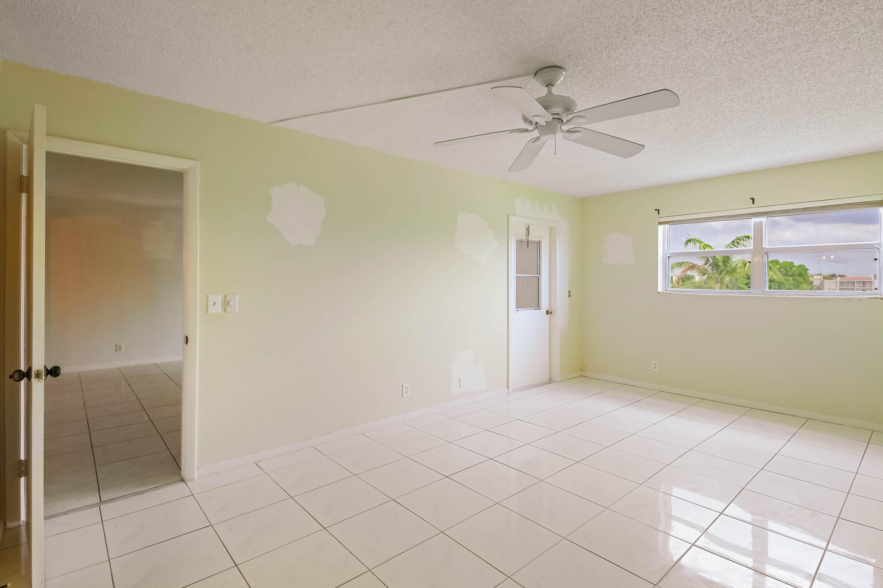 6850 10th Avenue N 406, Greenacres, FL 33467 — photo 12 of 43