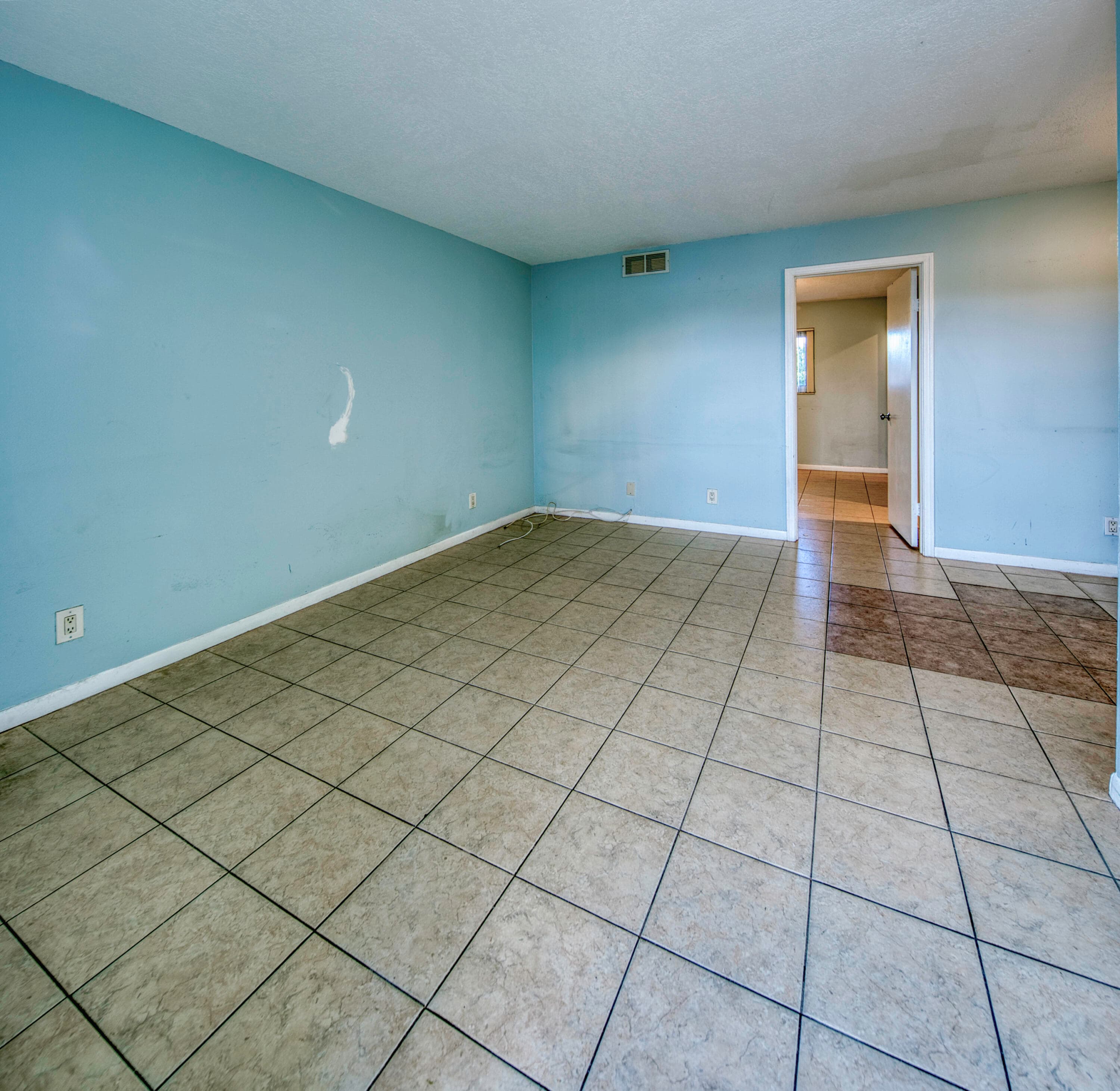 111 N L Street 8, Lake Worth Beach, FL 33460 — photo 3 of 15
