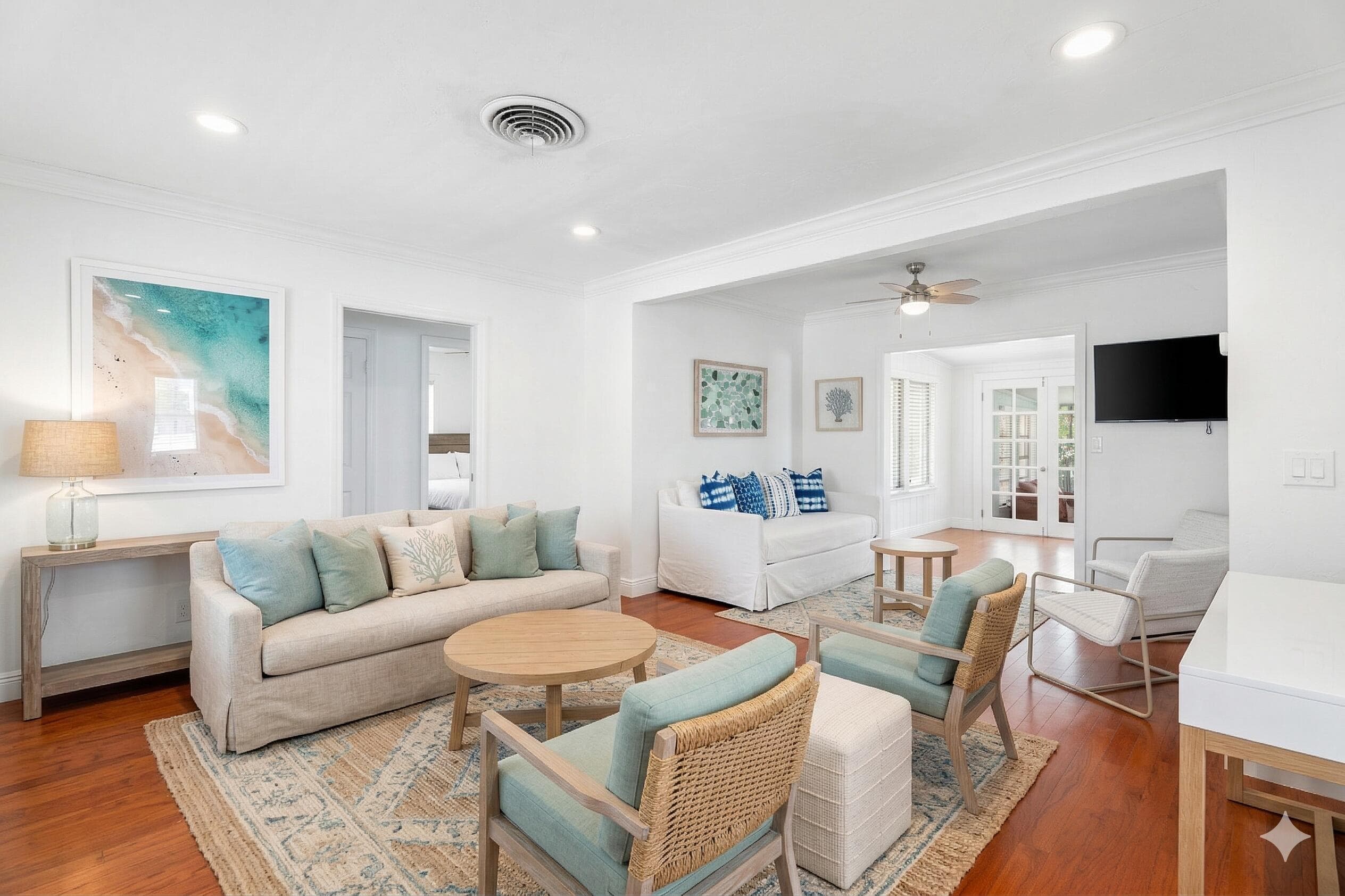 411 S Palmway, Lake Worth Beach, FL 33460 — photo 3 of 40
