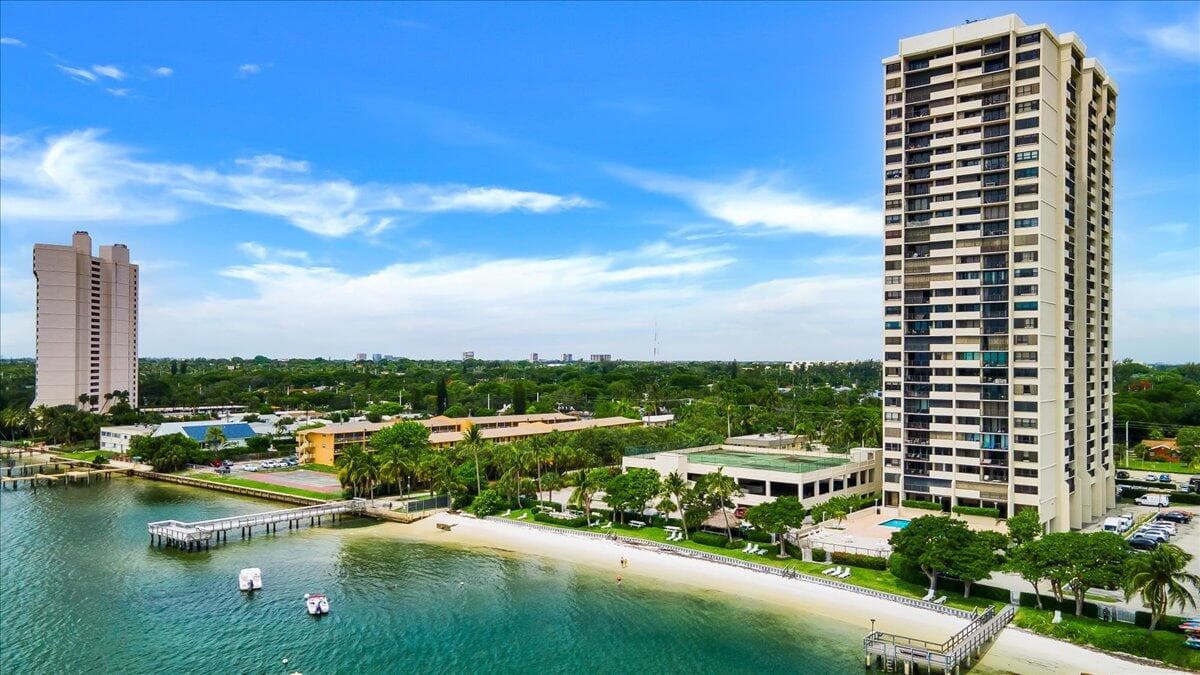 5600 N Flagler Drive Unit 1203, West Palm Beach, FL 33407 — photo 2 of 31