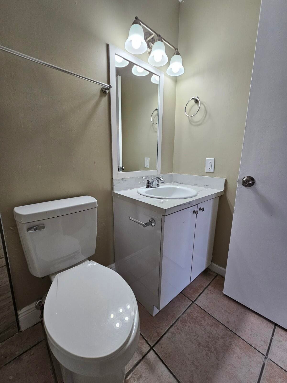 4795 Orleans Court B, West Palm Beach, FL 33415 — photo 16 of 25