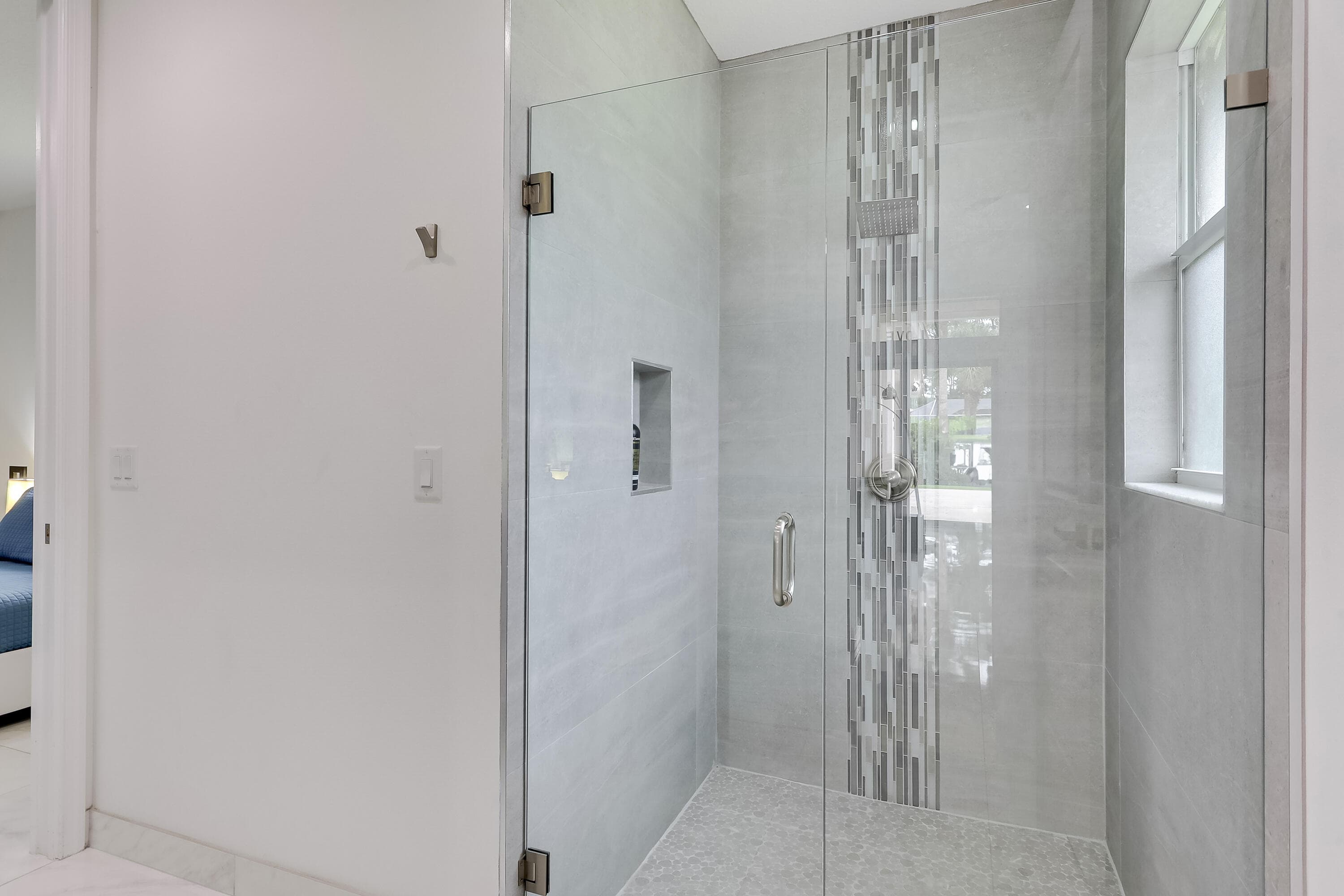 142 Brynhurst Court, West Palm Beach, FL 33413 — photo 18 of 43