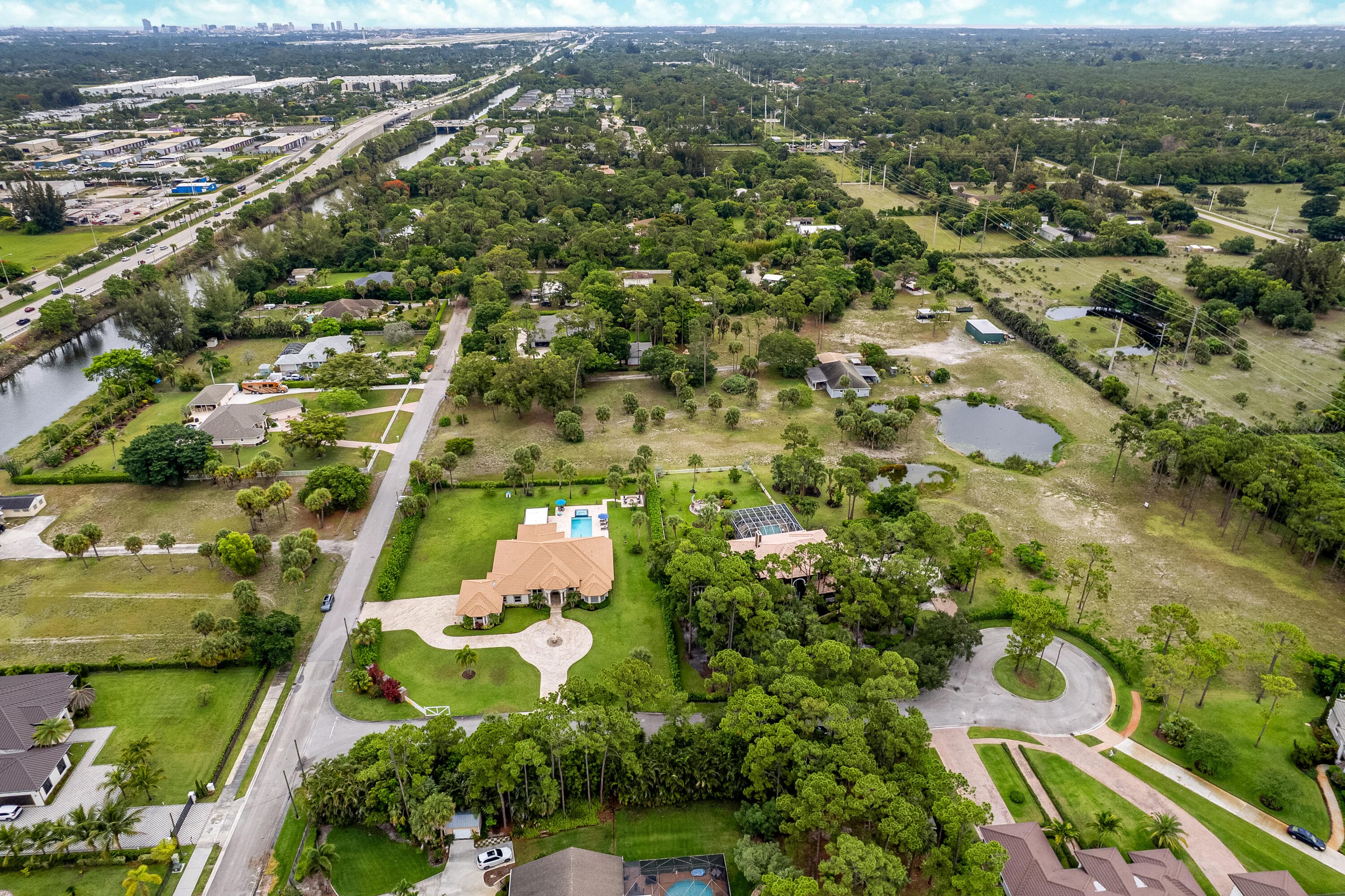 142 Brynhurst Court, West Palm Beach, FL 33413 — photo 41 of 43