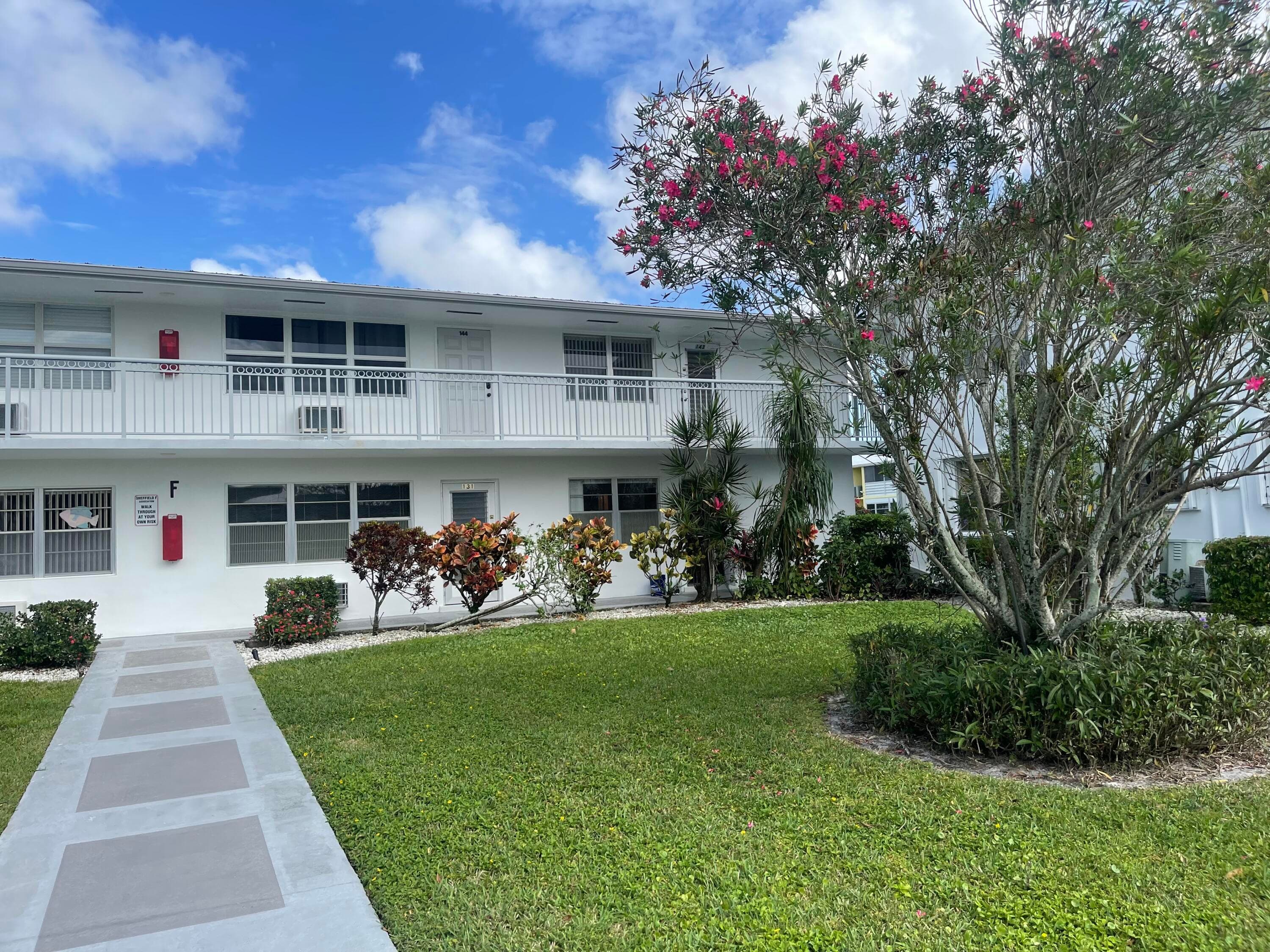 130 Sheffield F, West Palm Beach, FL 33417 — photo 19 of 34