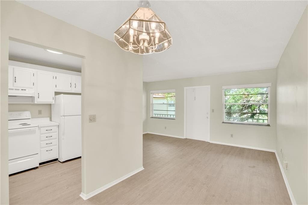 16 Vista Palm Lane 204, Vero Beach, FL 32962 — photo 12 of 38