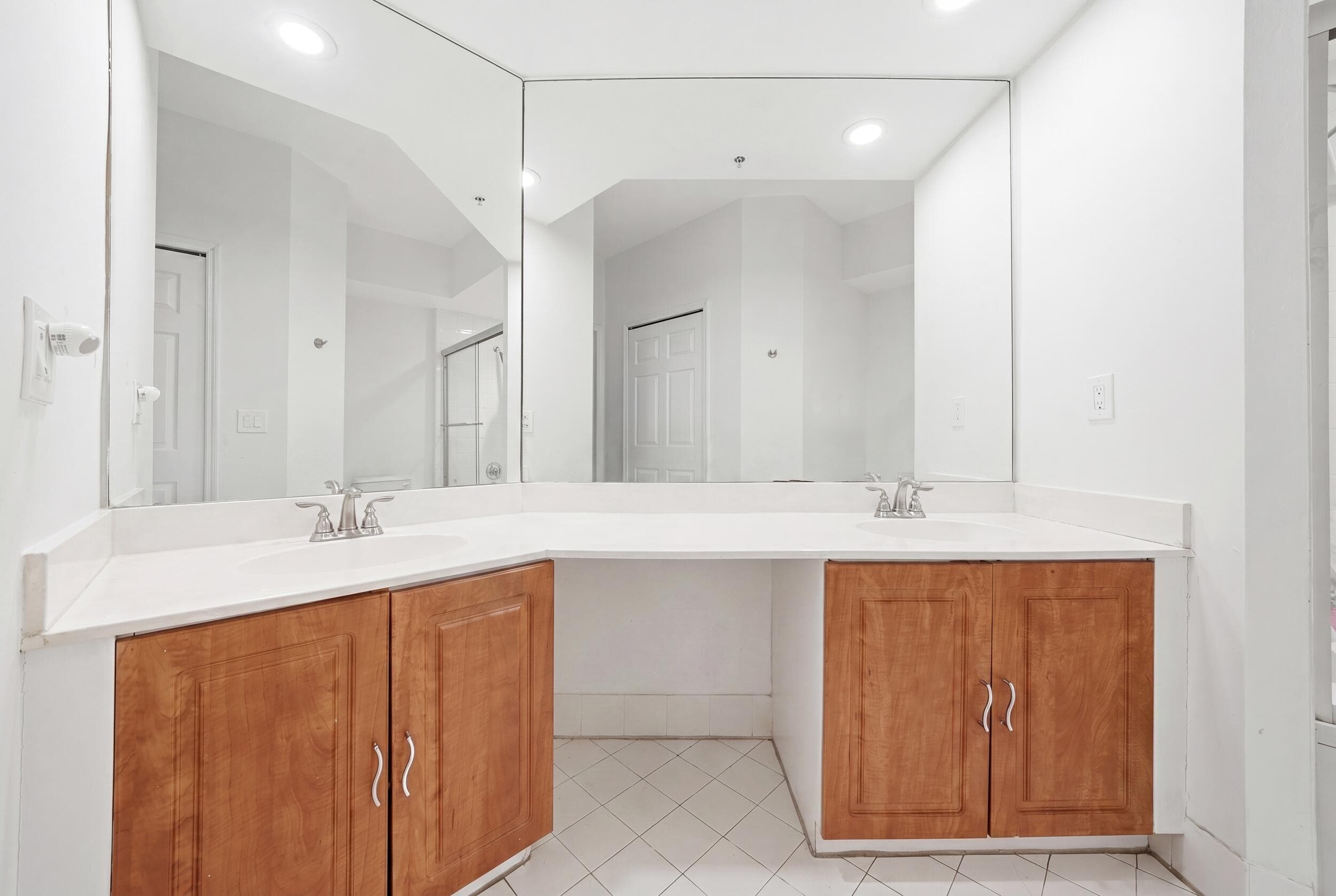 3145 NE 184th Street 5205, Aventura, FL 33160 — photo 20 of 37