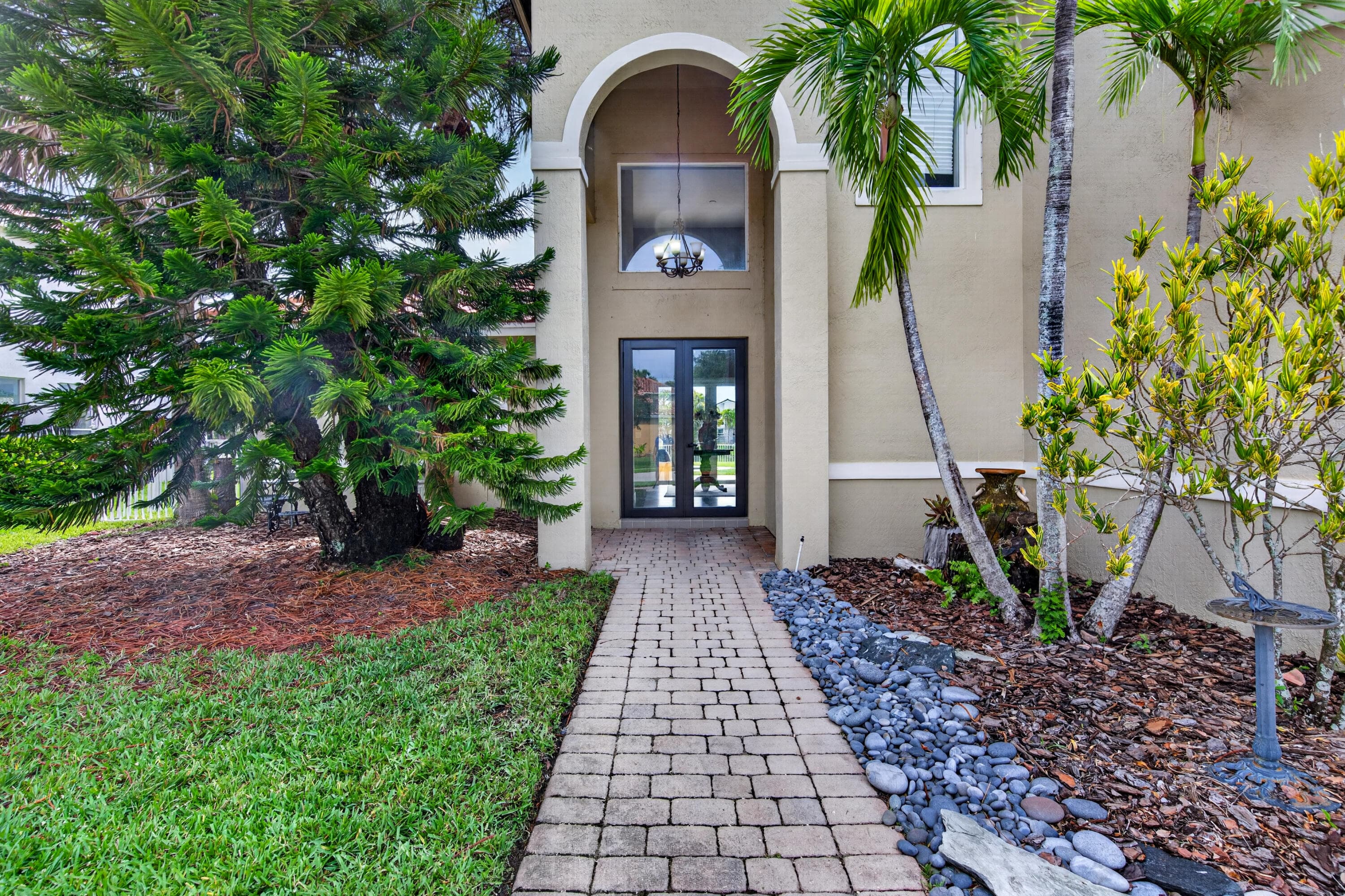 791 SW 191st Avenue, Pembroke Pines, FL 33029 — photo 2 of 62