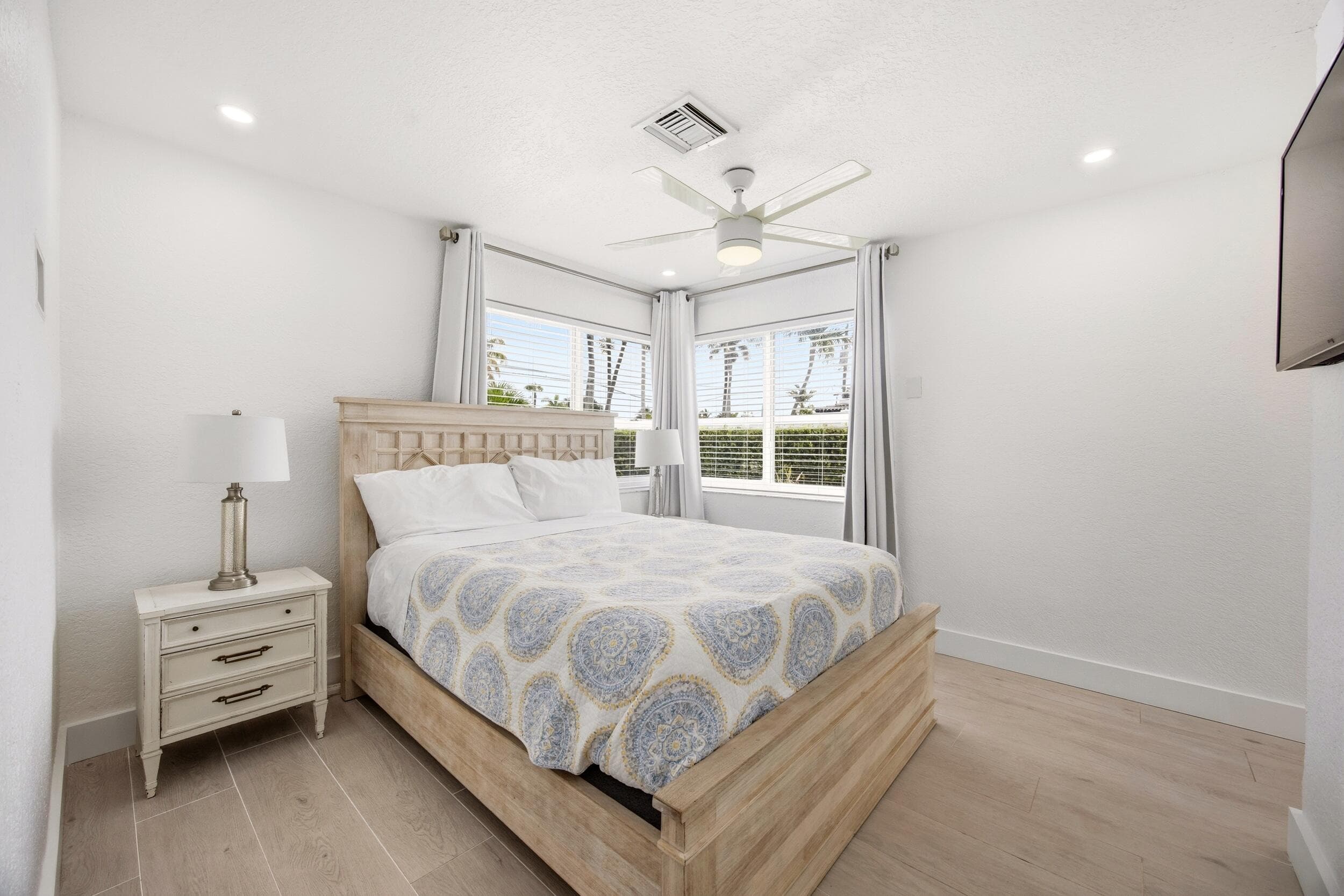 817 SE 16th Street, Deerfield Beach, FL 33441 — photo 25 of 56
