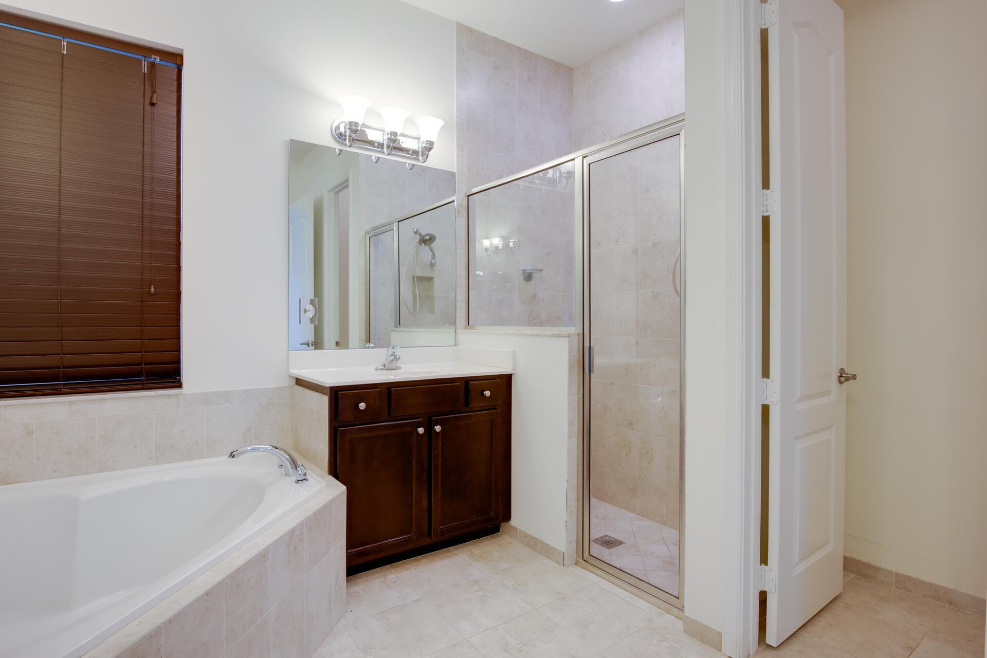 8985 Gulf Run Way, Lake Worth, FL 33467 — photo 11 of 22