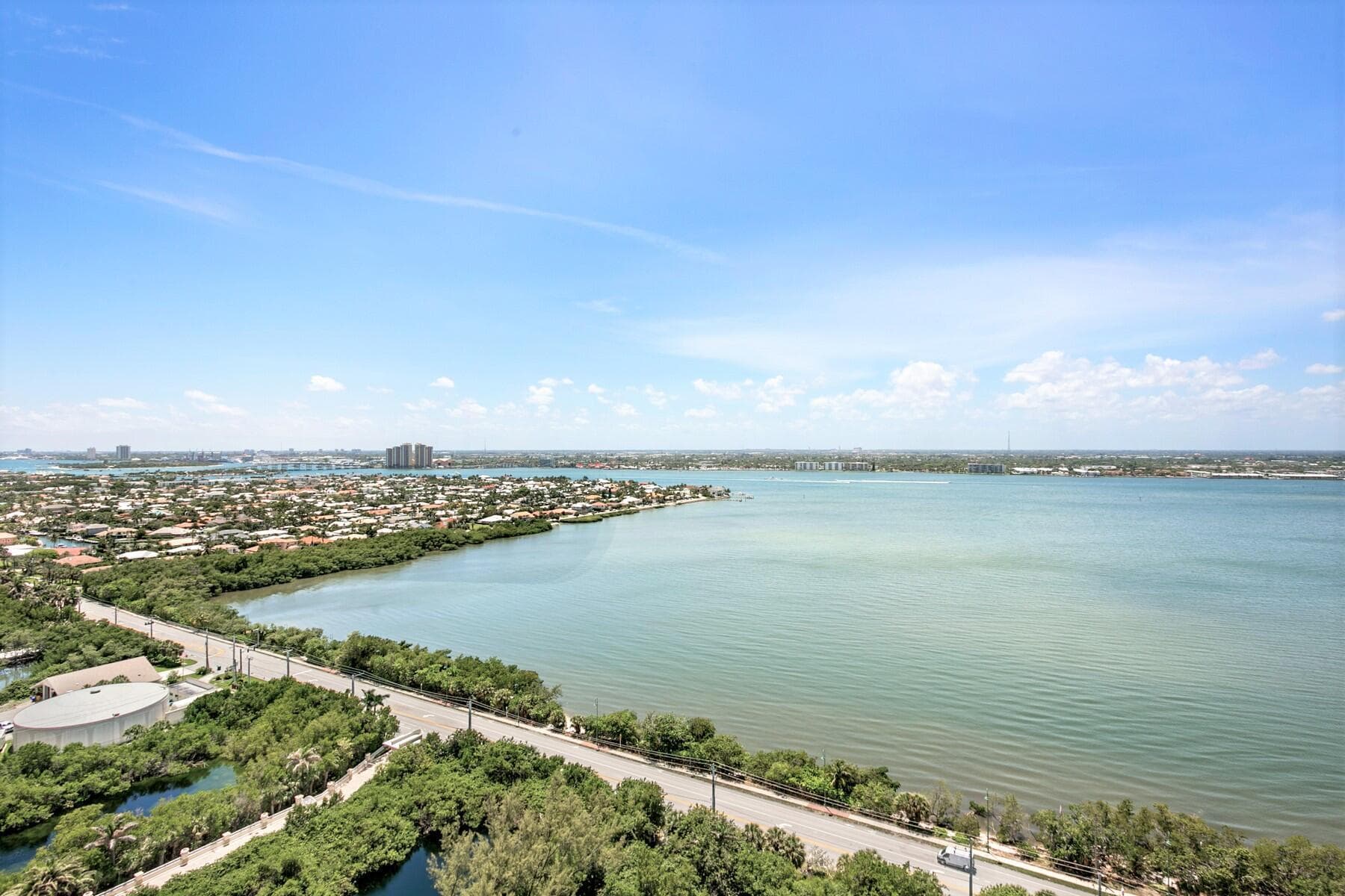 5070 N Ocean Drive 23c, Singer Island, FL 33404 — photo 4 of 30