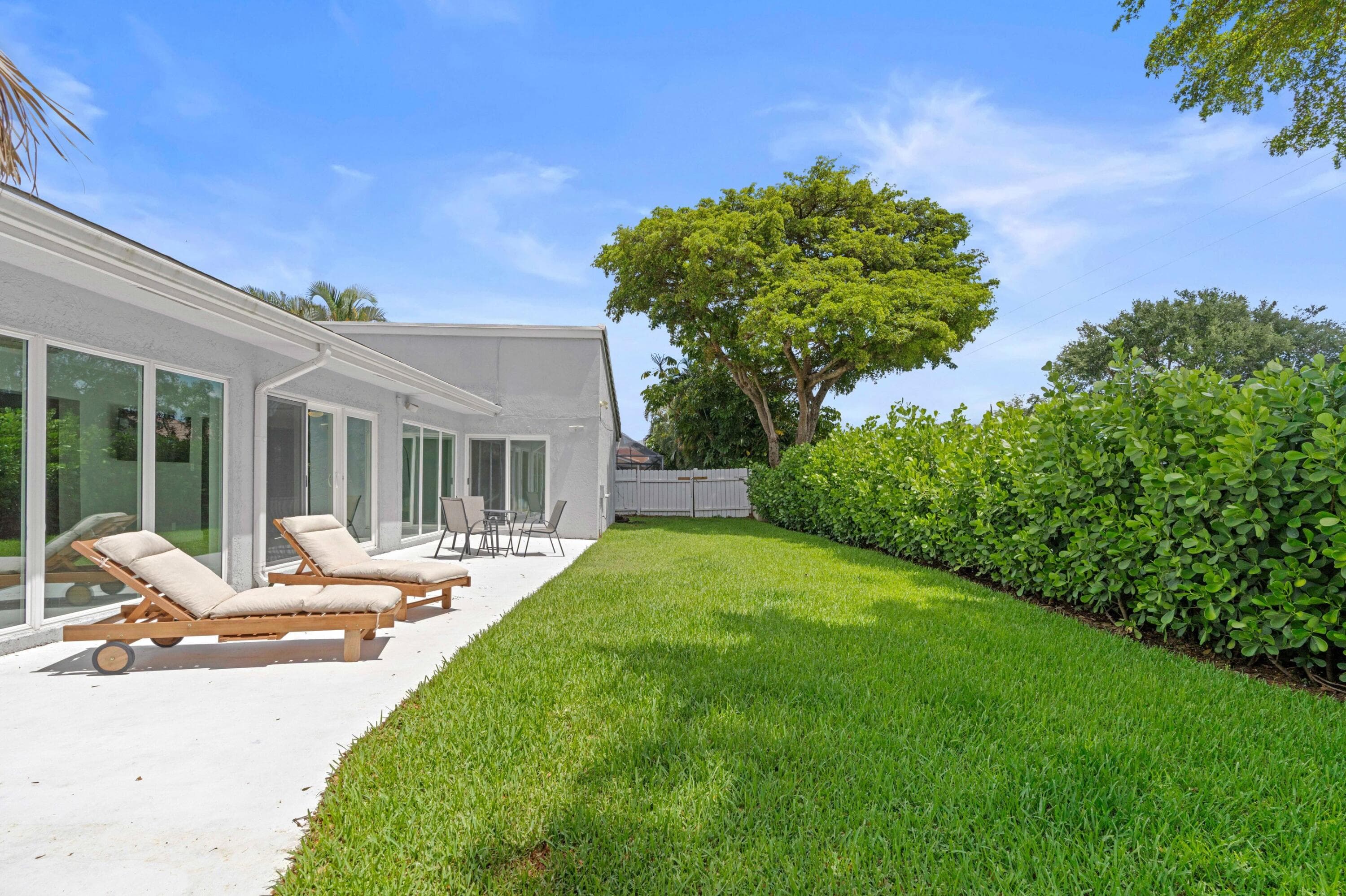 6910 NW 2nd Terrace, Boca Raton, FL 33487 — photo 30 of 49