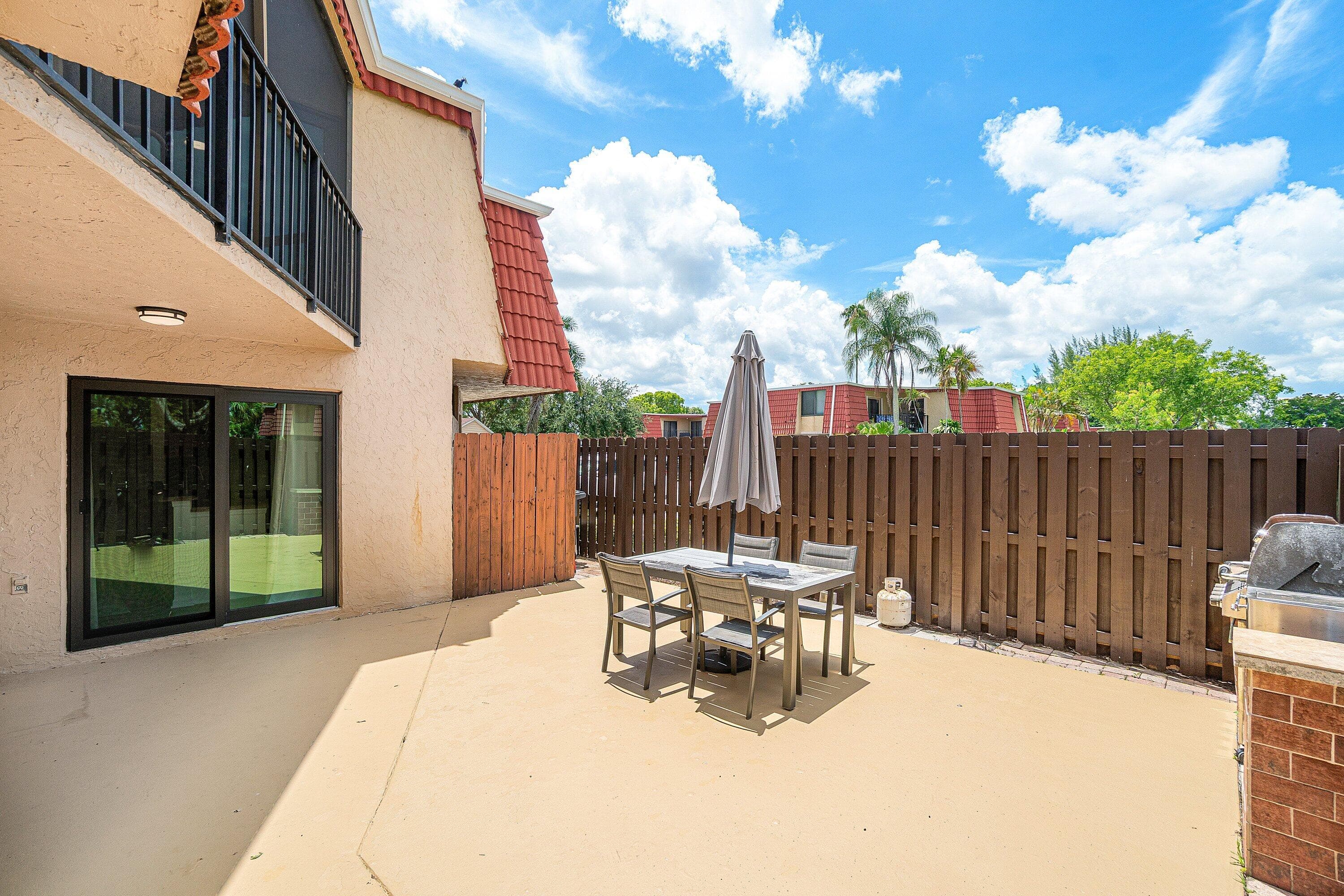22910 Oxford Place D, Boca Raton, FL 33433 — photo 3 of 29