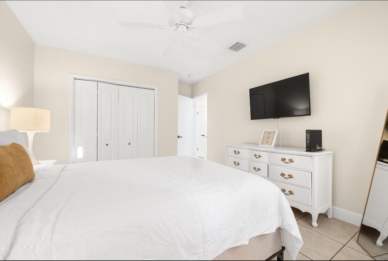 1539 NE 15th Avenue, Fort Lauderdale, FL 33304 — photo 21 of 35