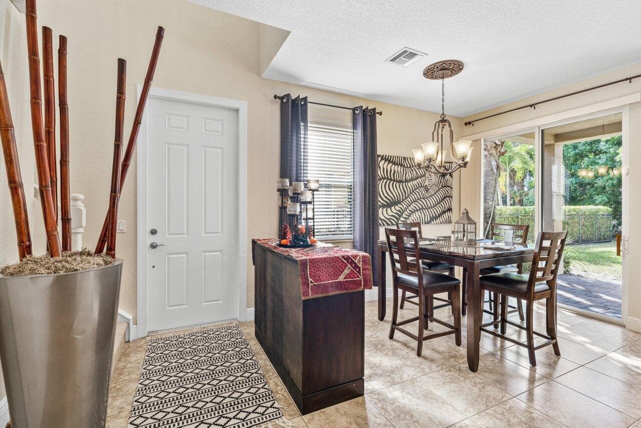 5009 Dulce Court, Palm Beach Gardens, FL 33418 — photo 4 of 31