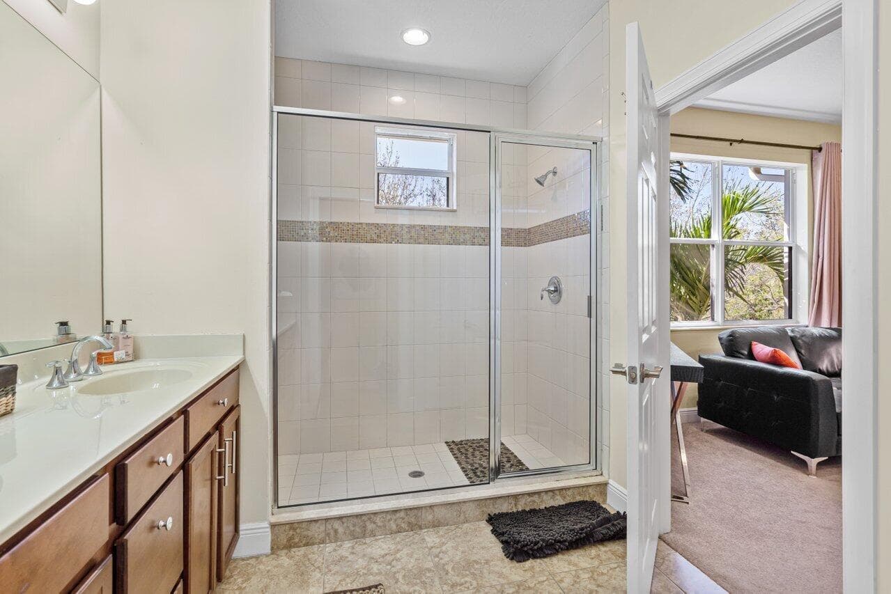 5009 Dulce Court, Palm Beach Gardens, FL 33418 — photo 24 of 31