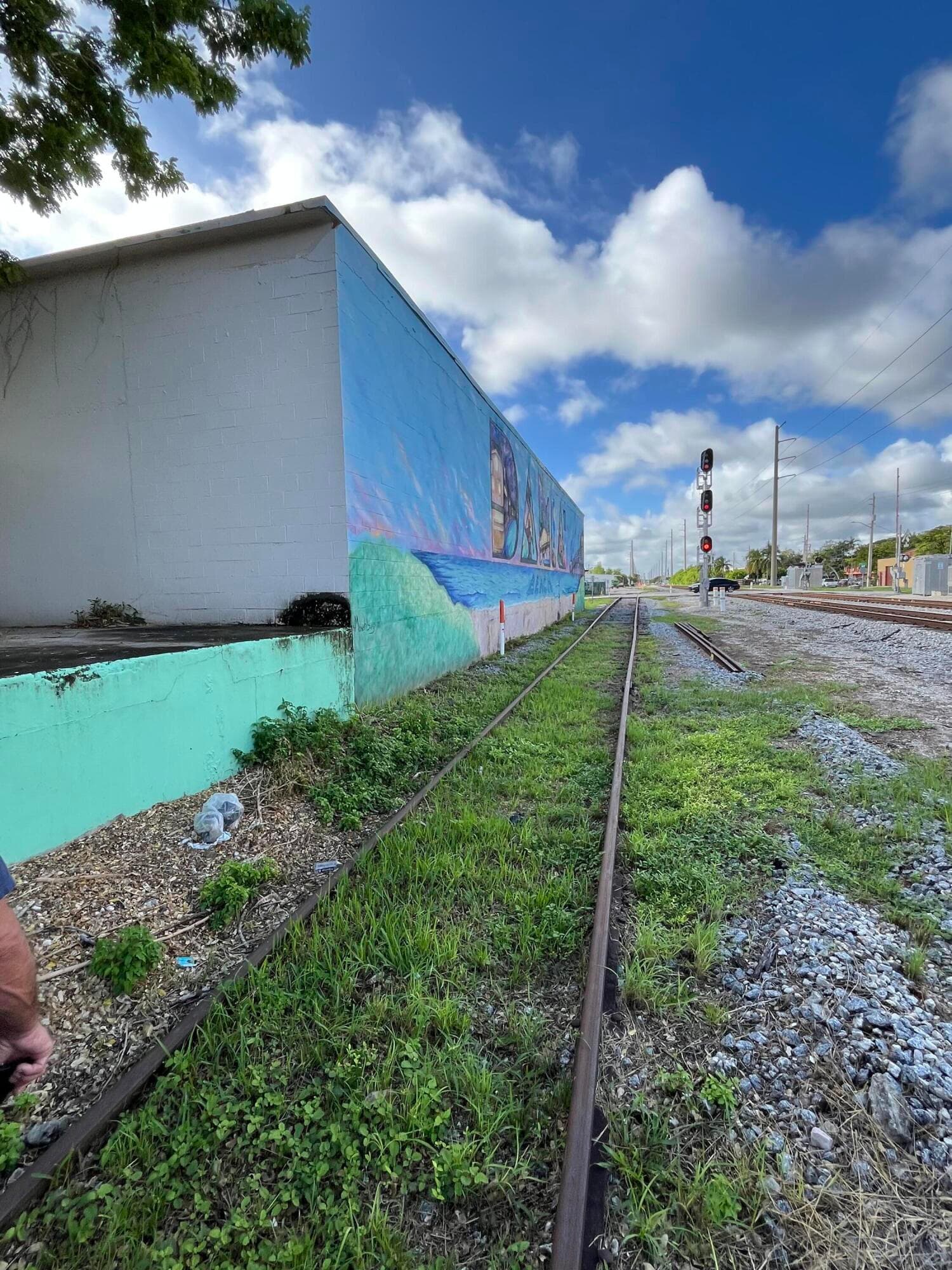 5 NW 3rd Avenue, Dania Beach, FL — photo 4 of 5
