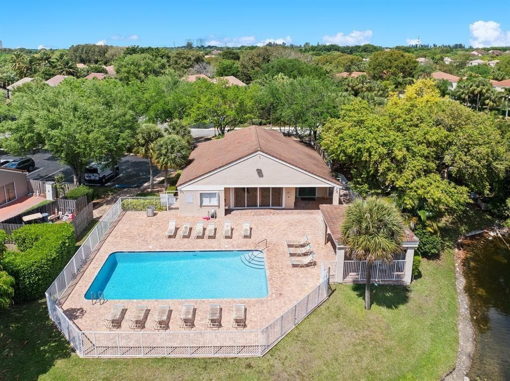 10615 NW 12th Court, Plantation, FL 33322 — photo 22 of 29
