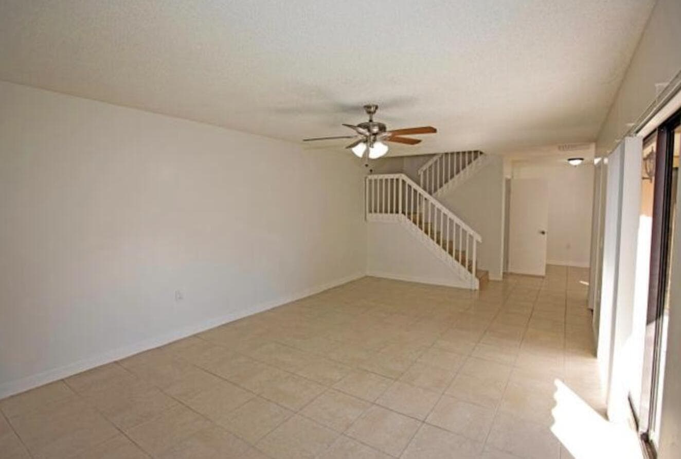 507 Green Springs Place, West Palm Beach, FL 33409 — photo 7 of 14
