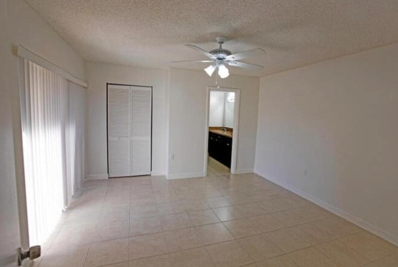 507 Green Springs Place, West Palm Beach, FL 33409 — photo 10 of 14
