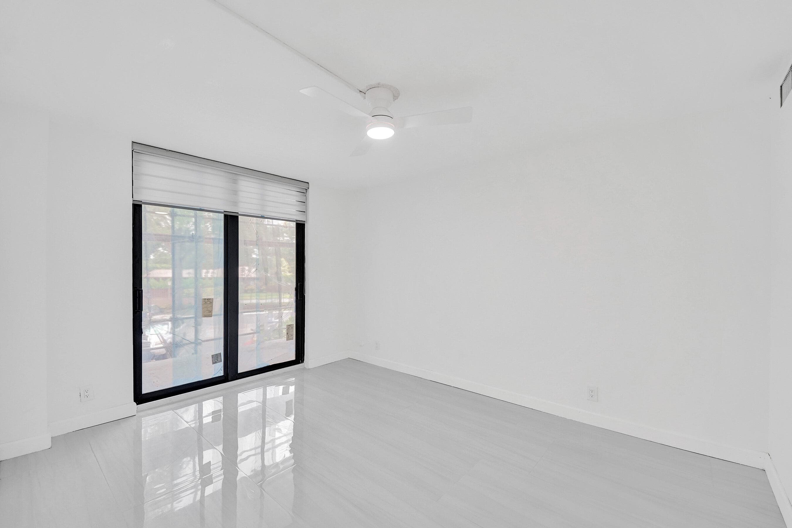 3800 N Hills Drive 208, Hollywood, FL 33021 — photo 18 of 32
